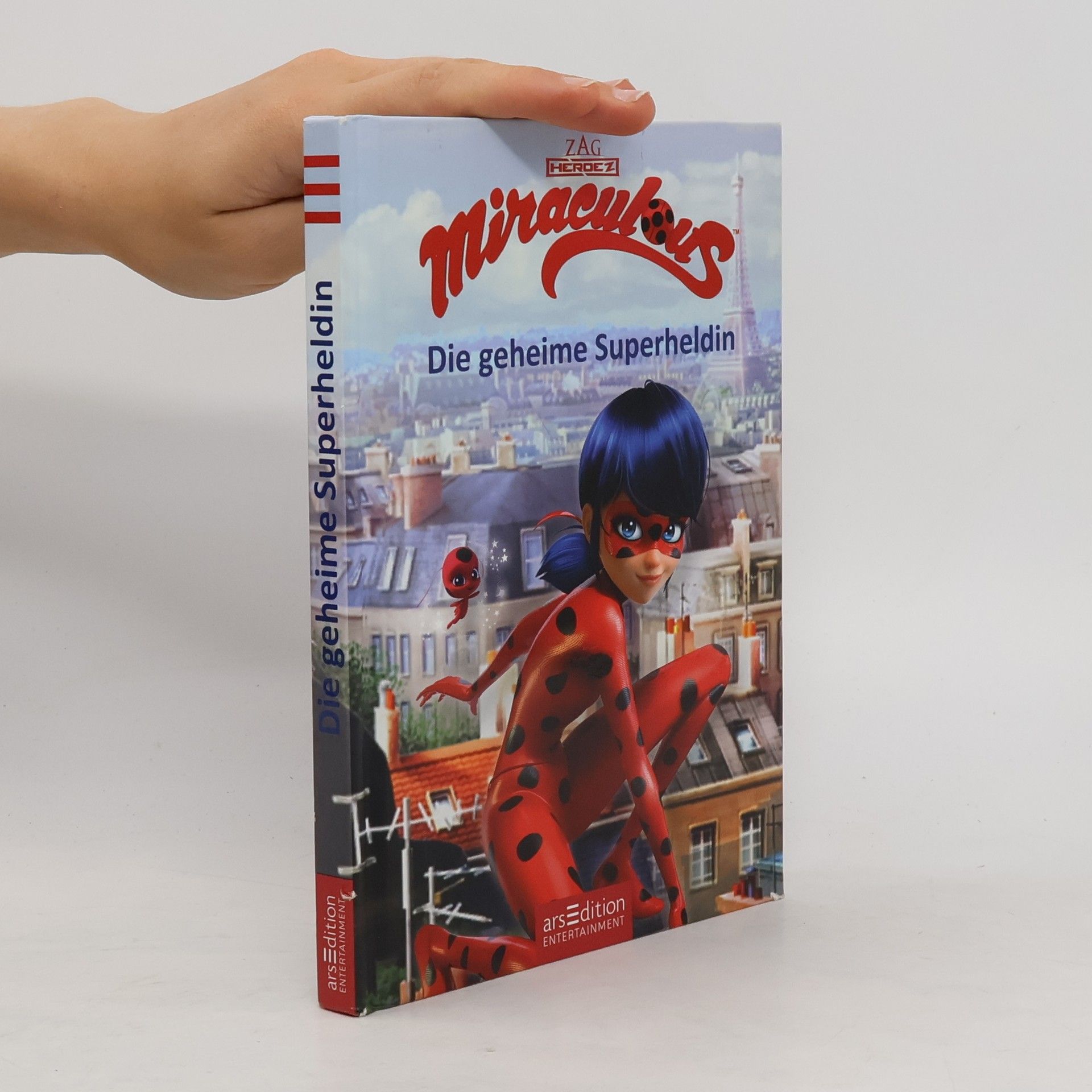 Collective Miraculous, Geschichten von Ladybug und Cat Noir - die geheime Superheldin