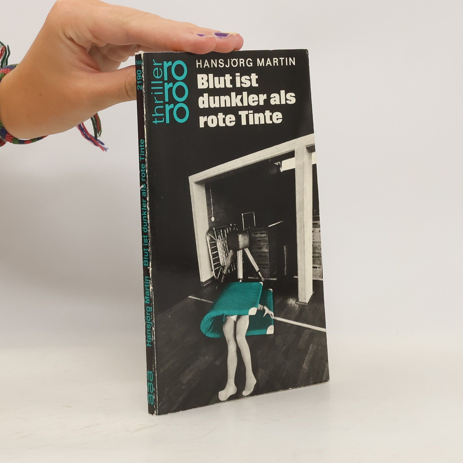 Hansjörg Martin Blut ist dunkler als rote Tinte