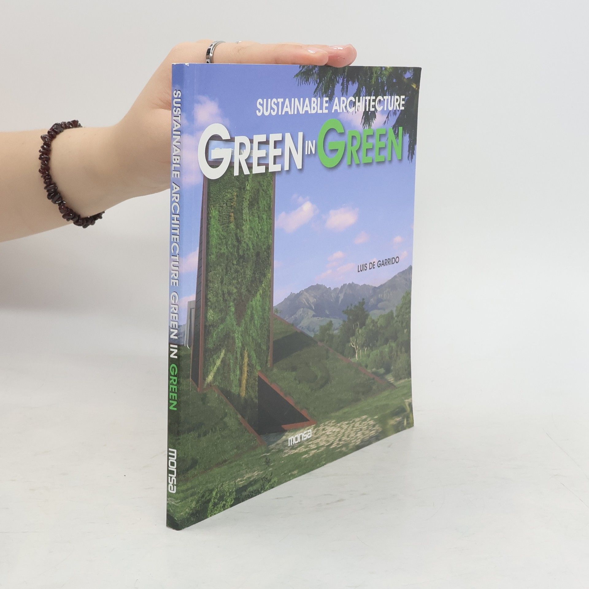 Luis de Garrido Green In Green