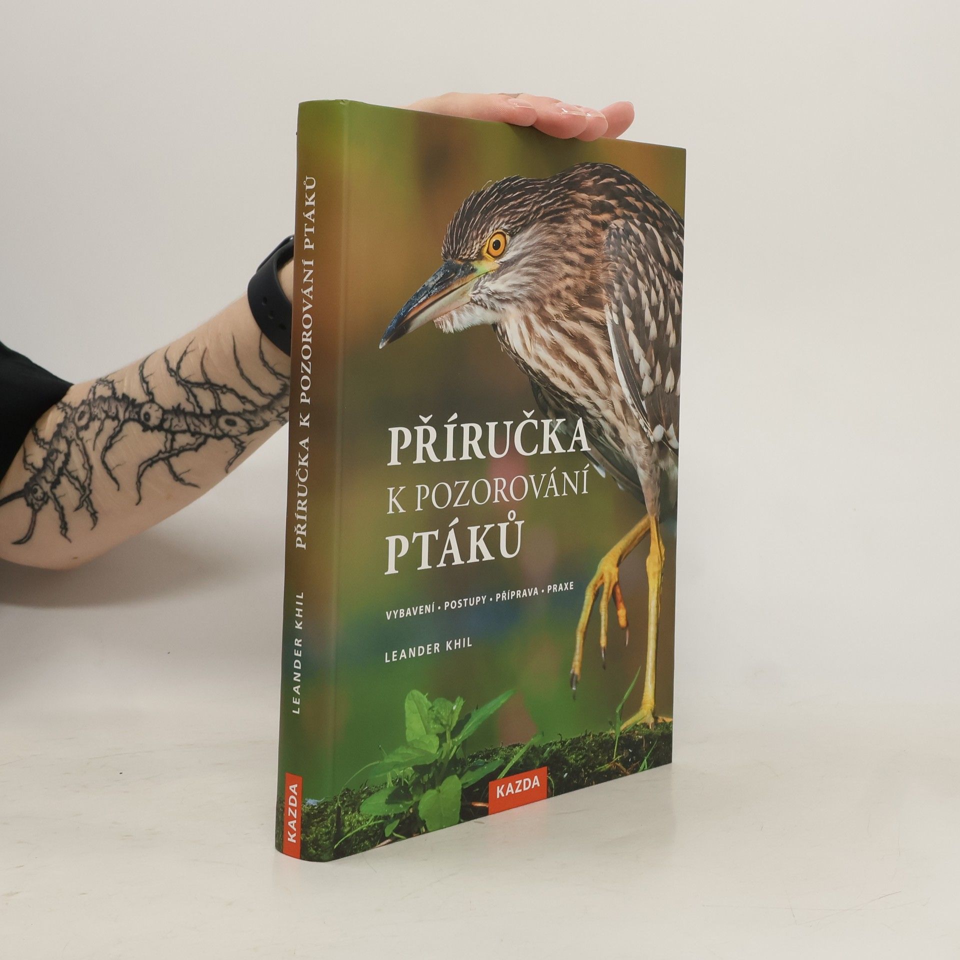 Leander Khil Příručka k pozorování ptáků