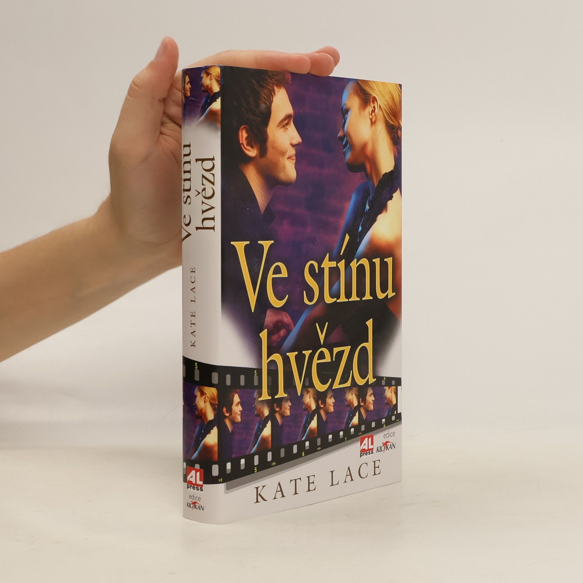 Kate Lace Ve stínu hvězd