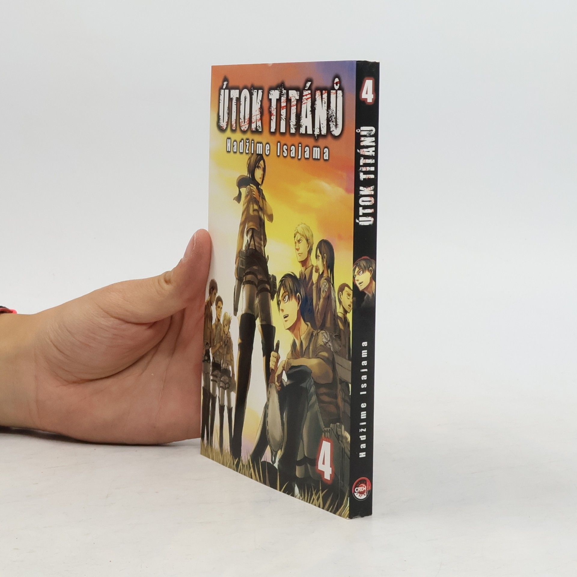 Hajime Isayama Útok titánů. 4