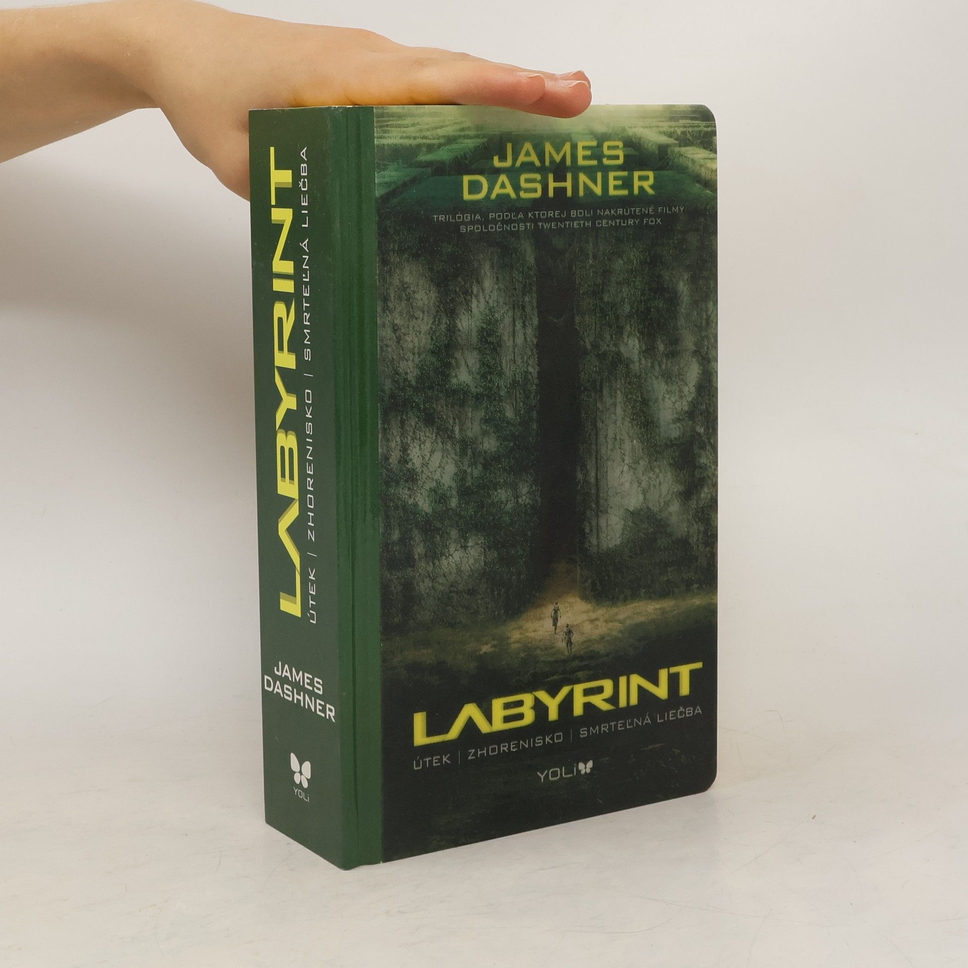 James Dashner Labyrint: Útek, Zhorenisko, Smrteľná liečba
