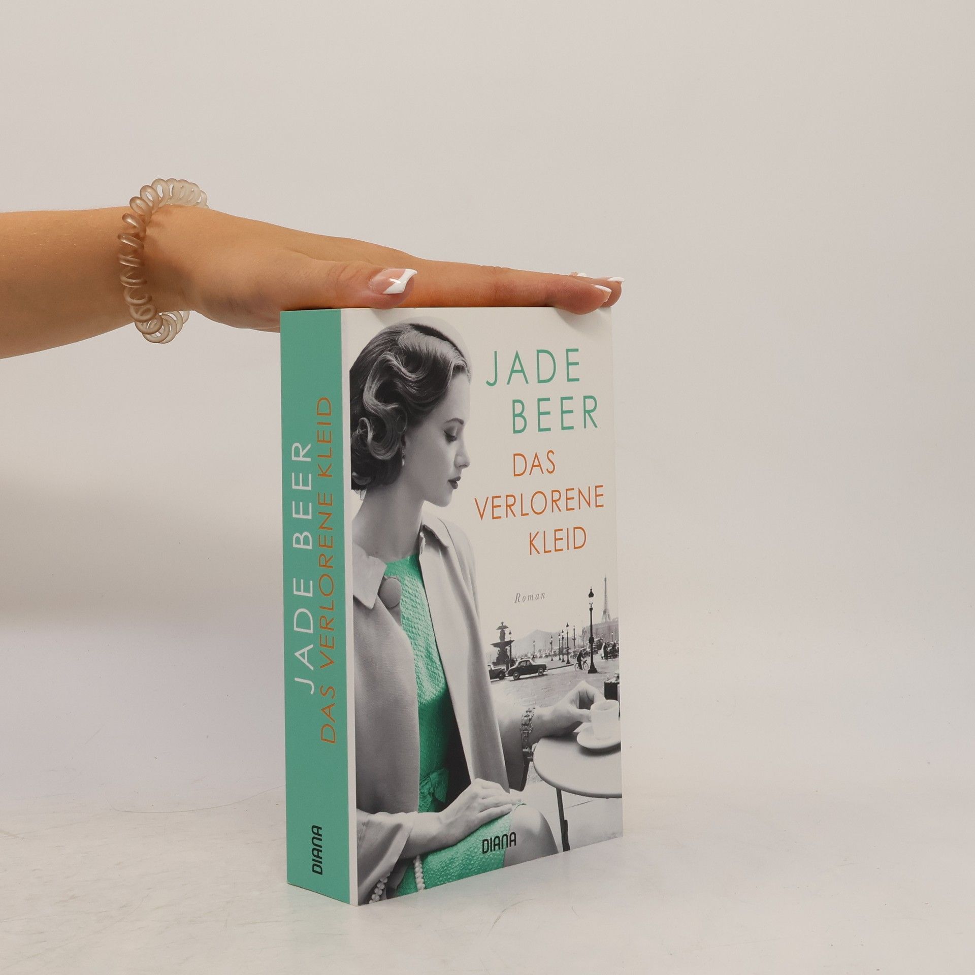 Jade Beer Das verlorene Kleid