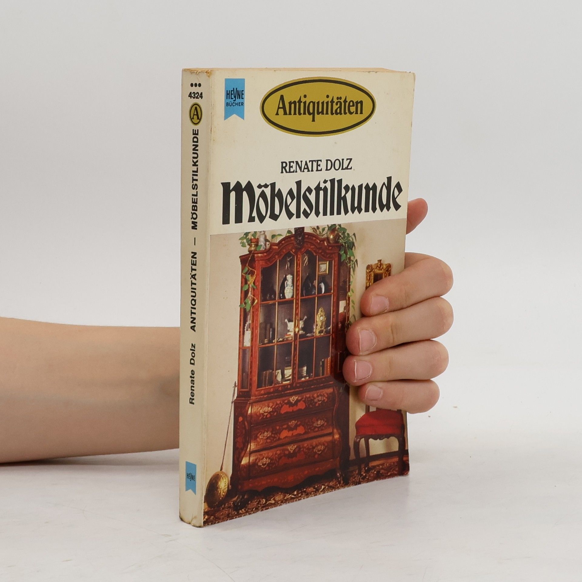 Renate Dolz Möbelstilkunde