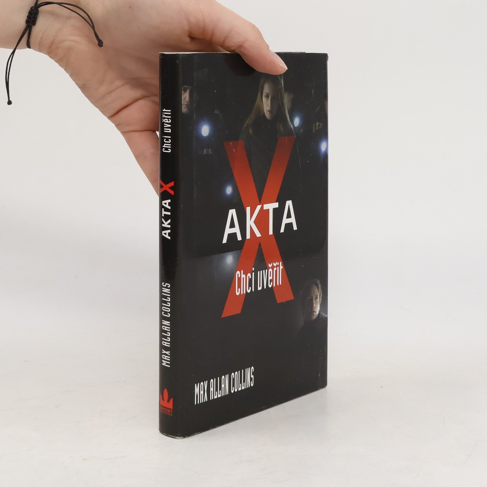 Max Allan Collins Akta X. Chci uvěřit