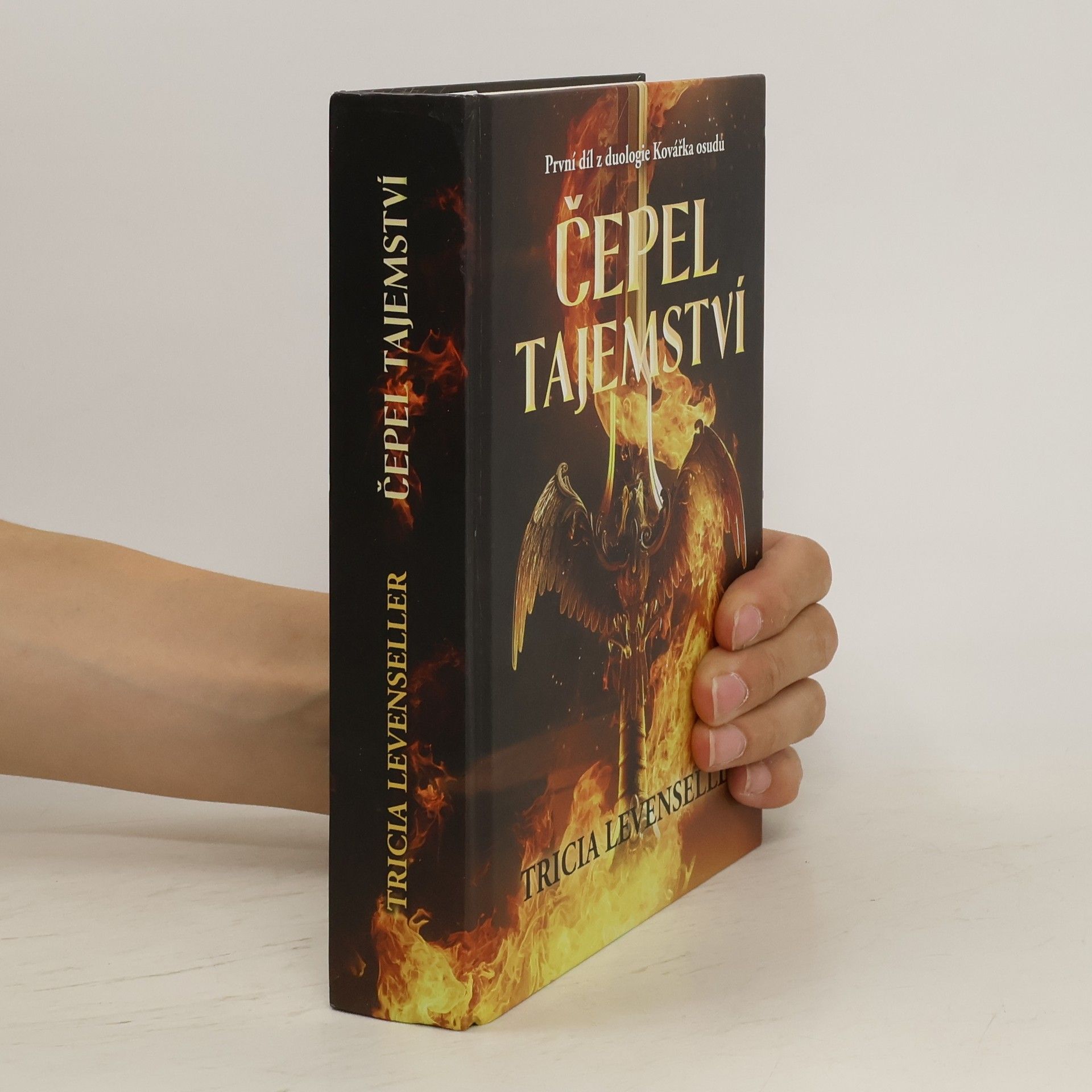Tricia Levenseller Kovářka osudu 1. Čepel tajemství