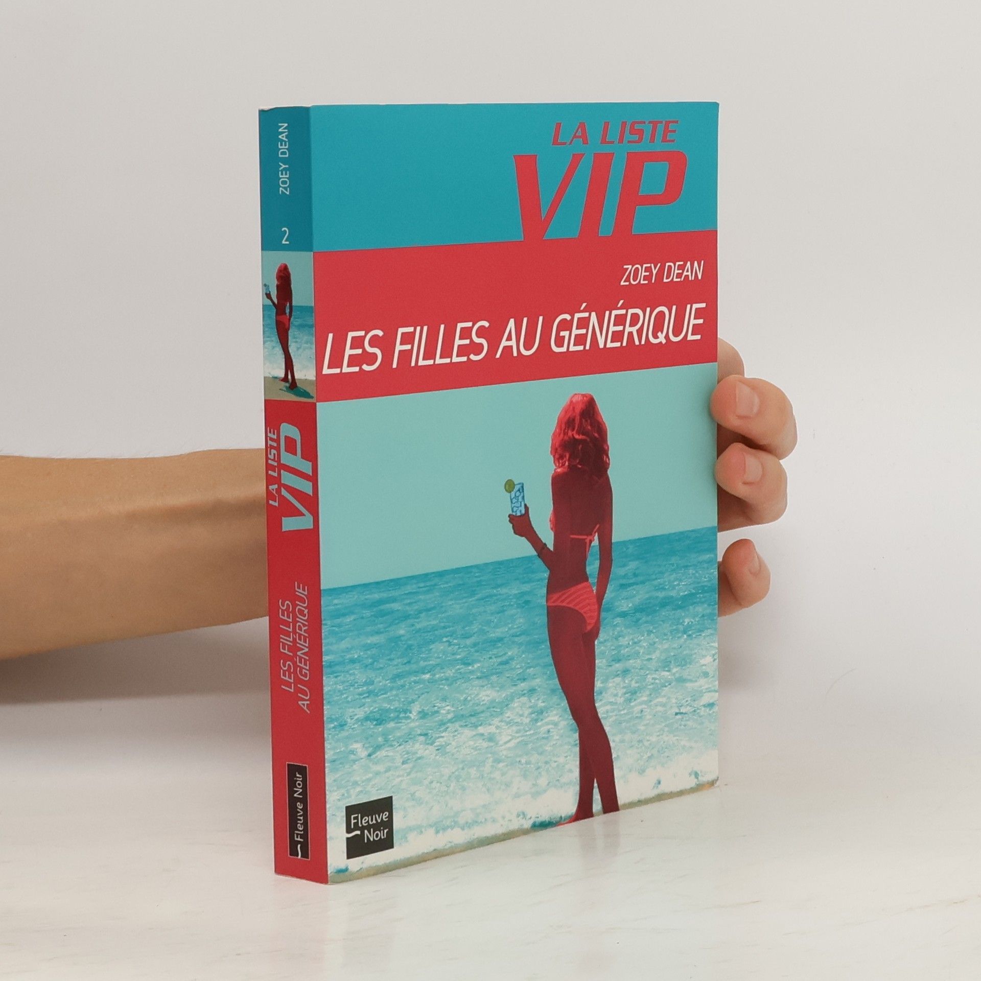 Zoey Dean Les filles au générique