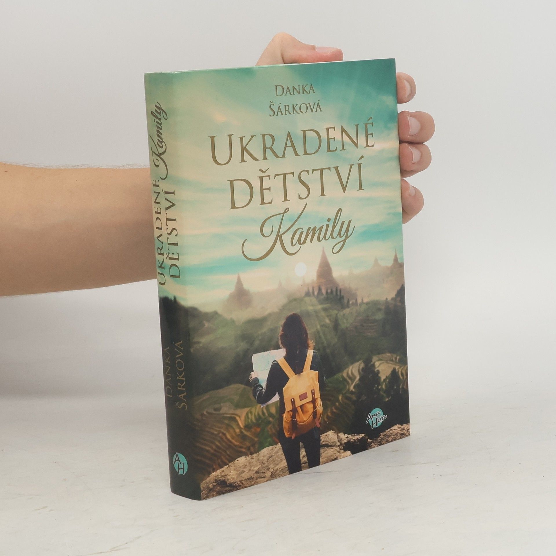 Danka Šárková Ukradené dětství Kamily