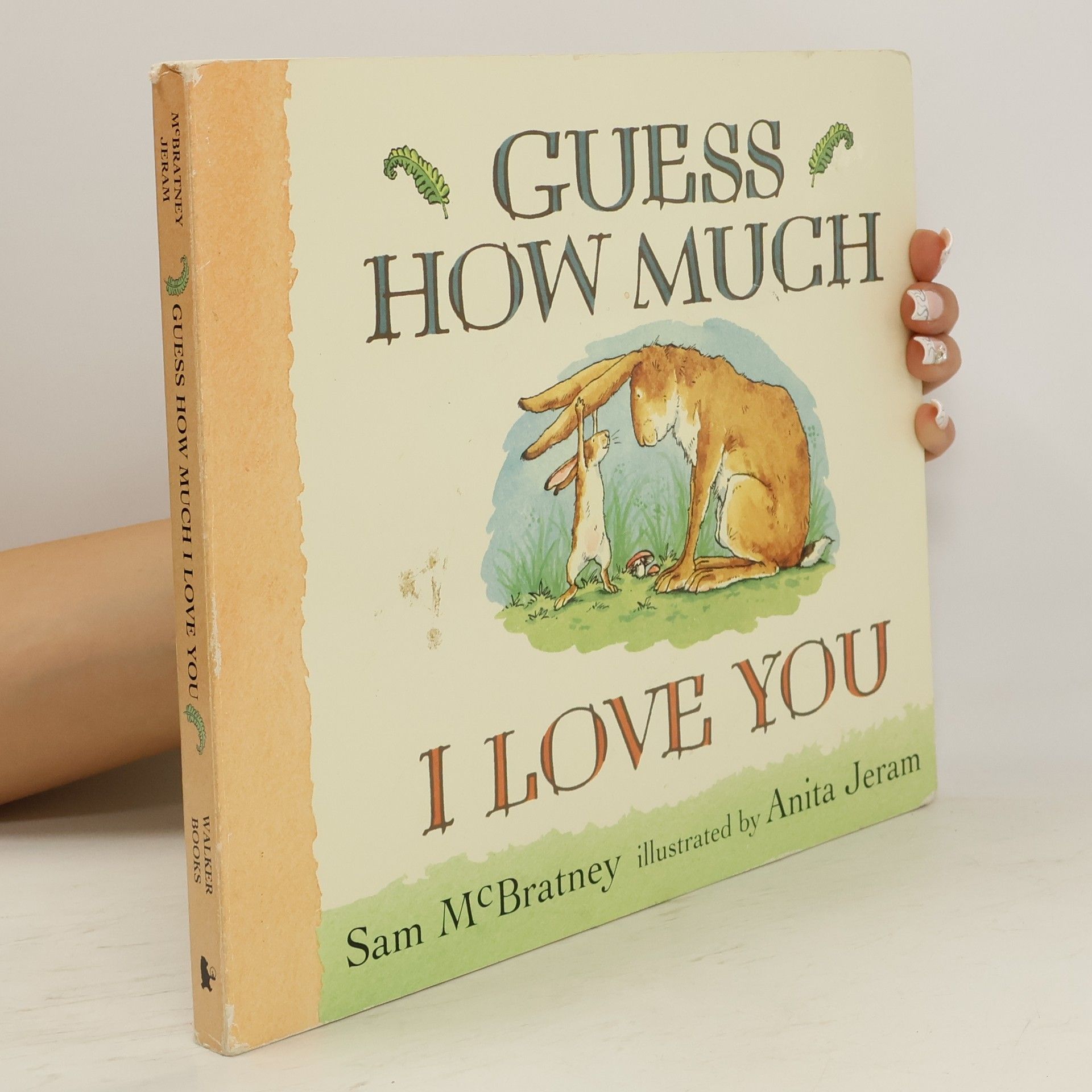 Sam MacBratney Guess how Much I Love You
