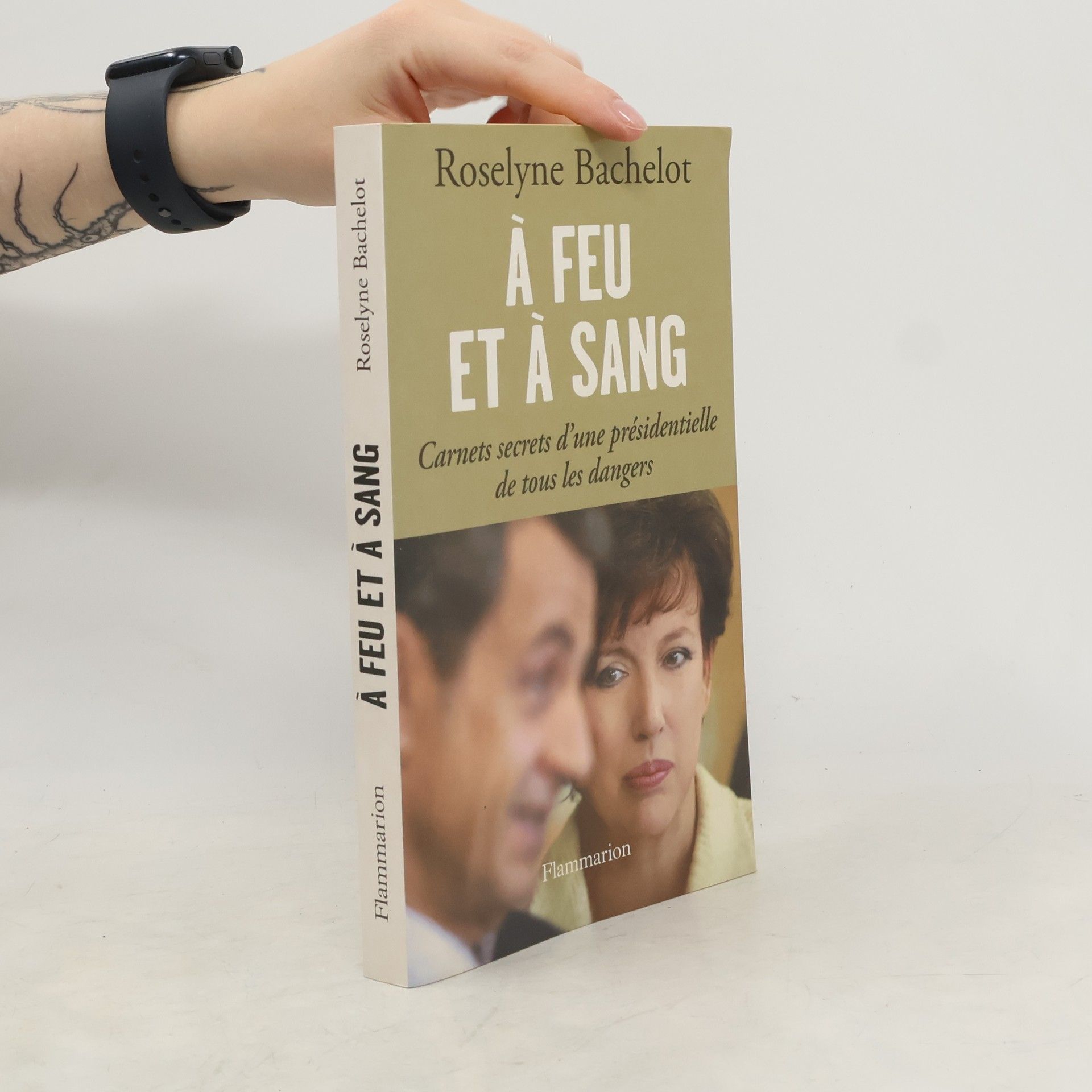 Roselyne Bachelot A feu et à sang