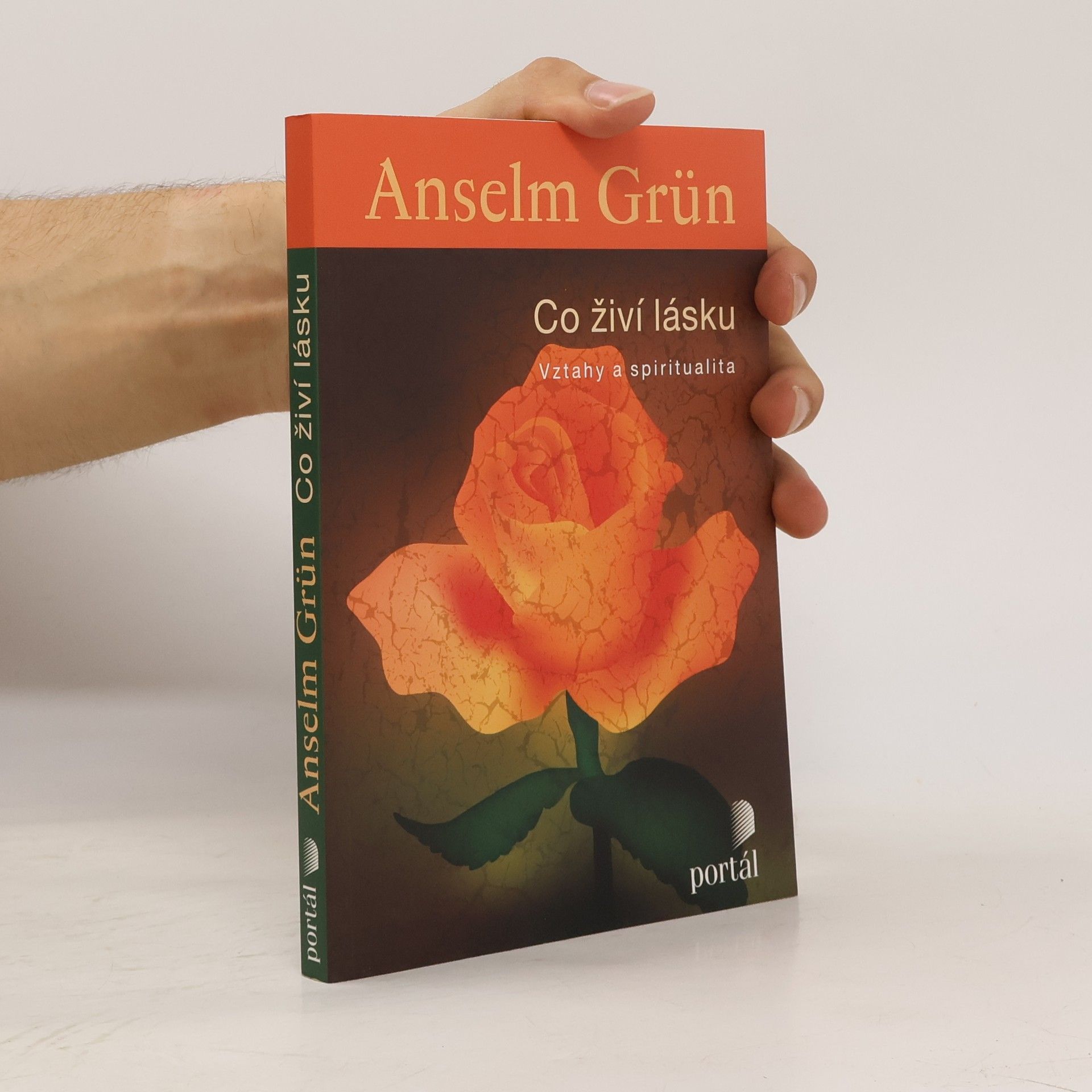 Anselm Grün Co živí lásku : vztahy a spiritualita