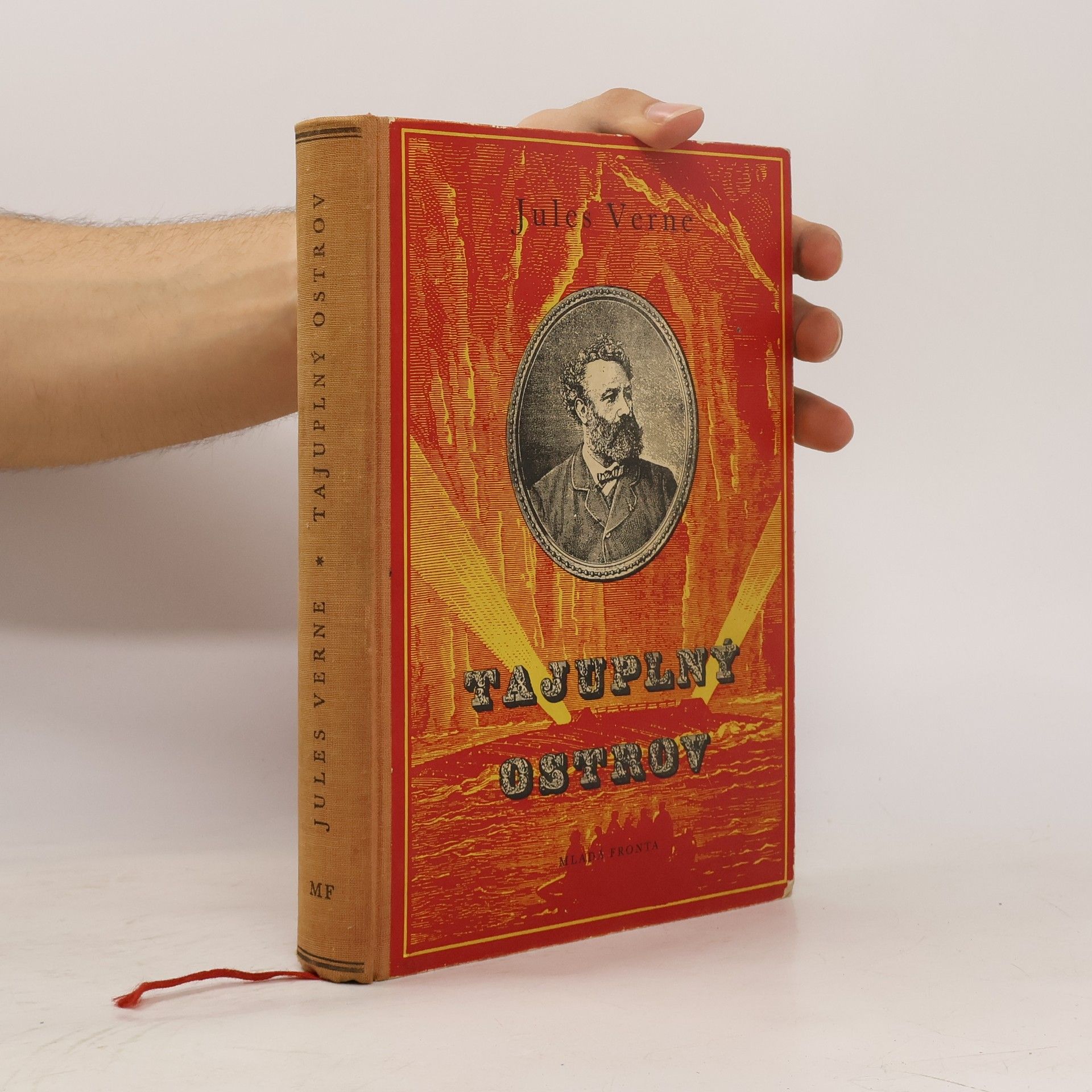 Jules Verne Tajuplný ostrov