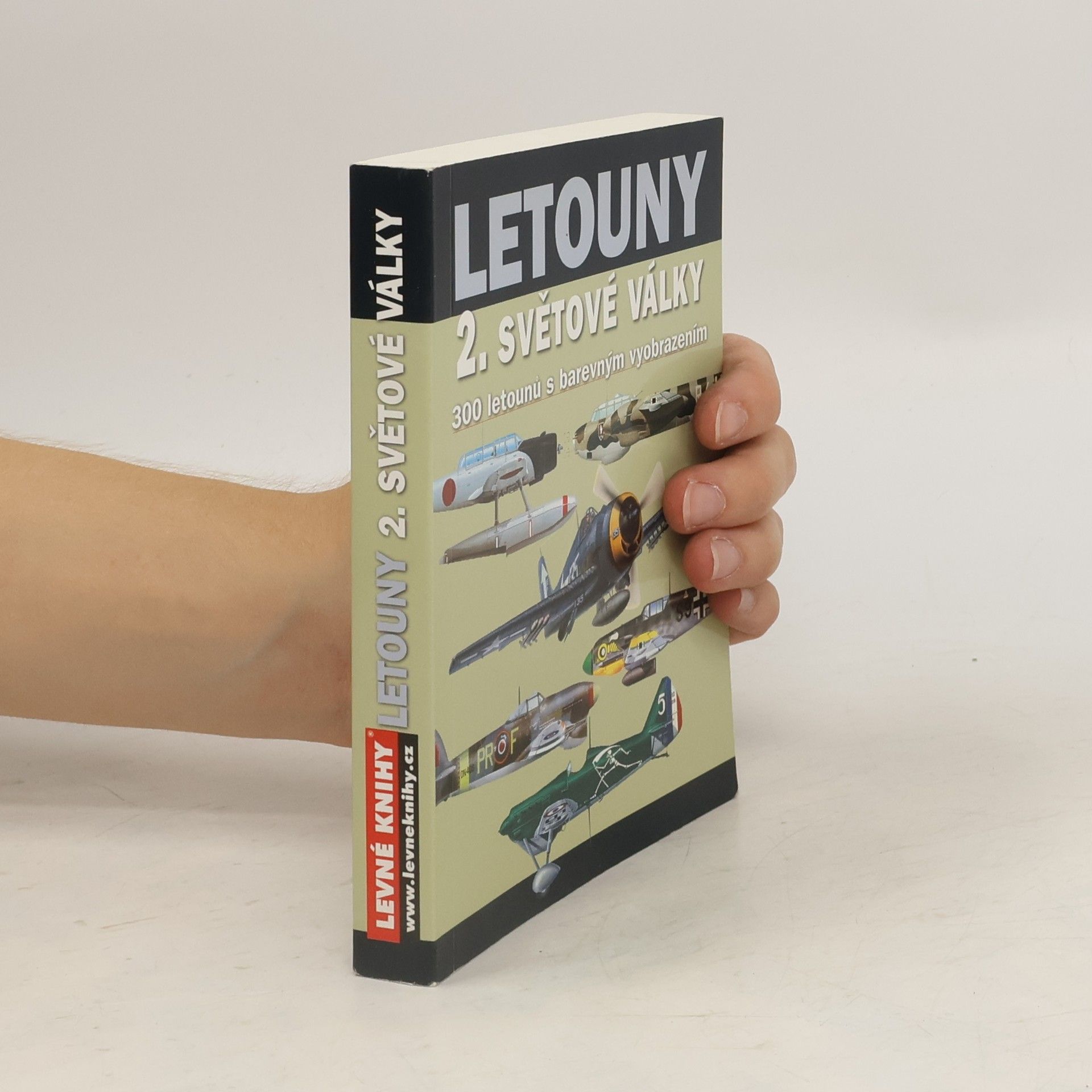 Christopher Chant Letouny 2. světové války