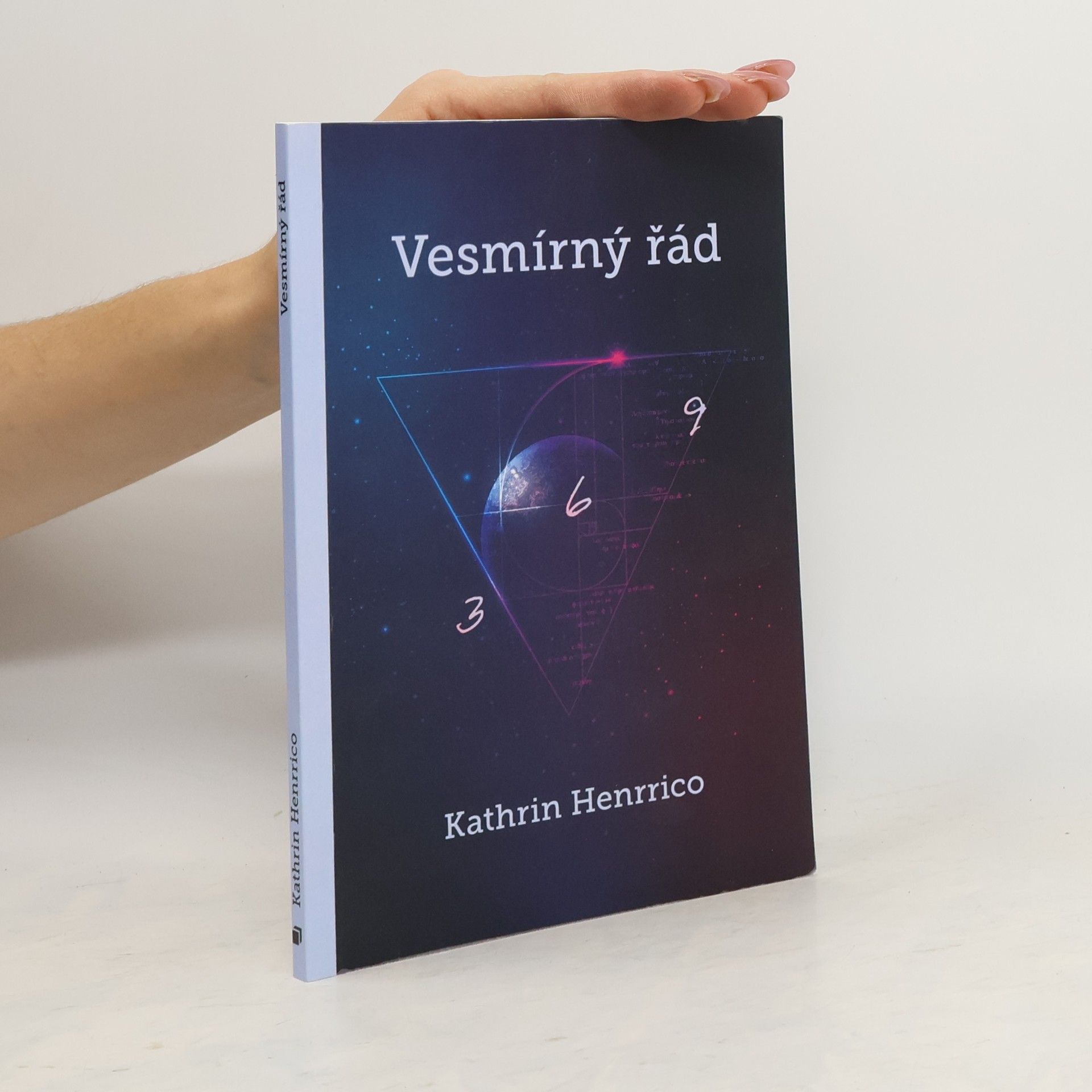Kathrin Henrrico Vesmírný řád