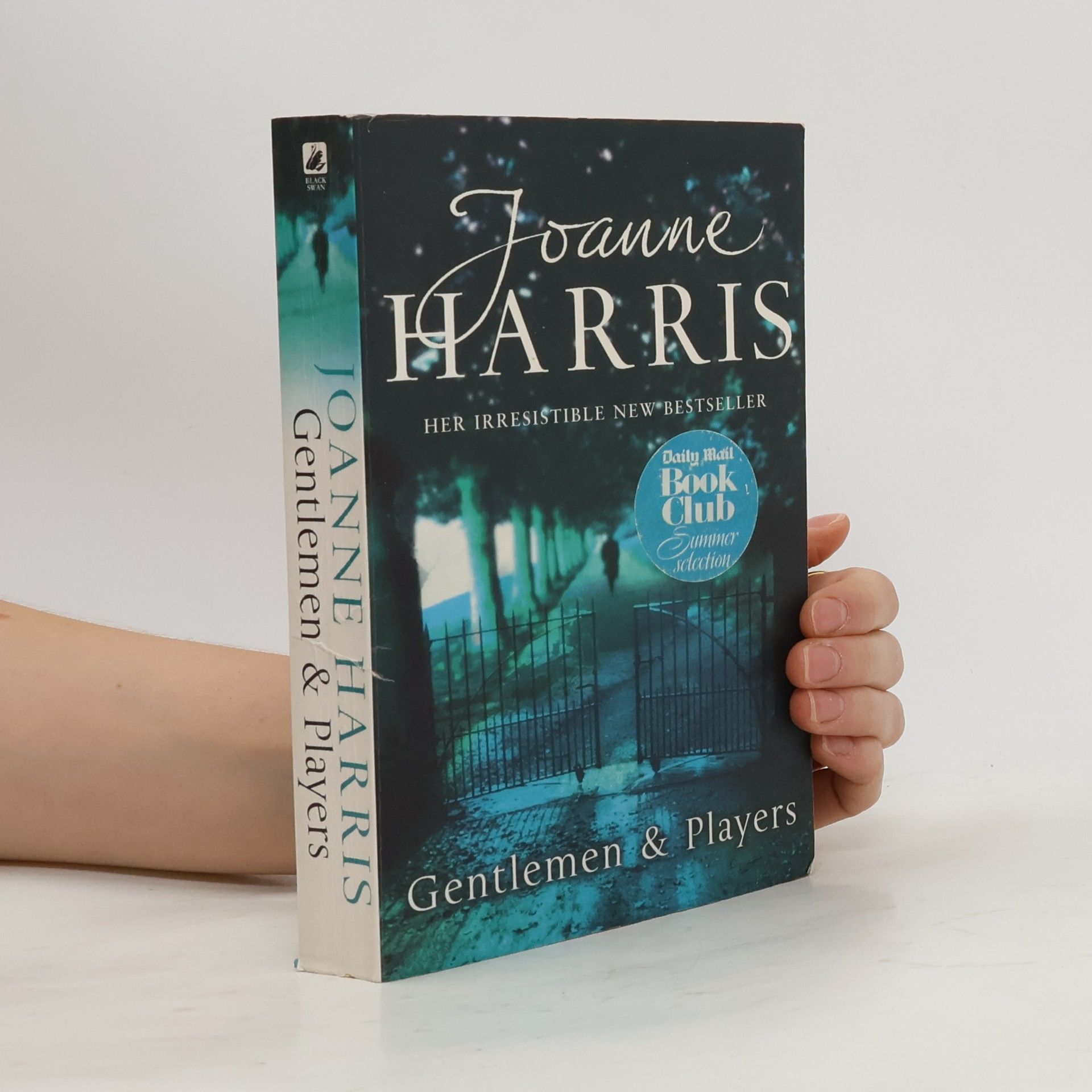 Joanne Harris Gentlemen & Players