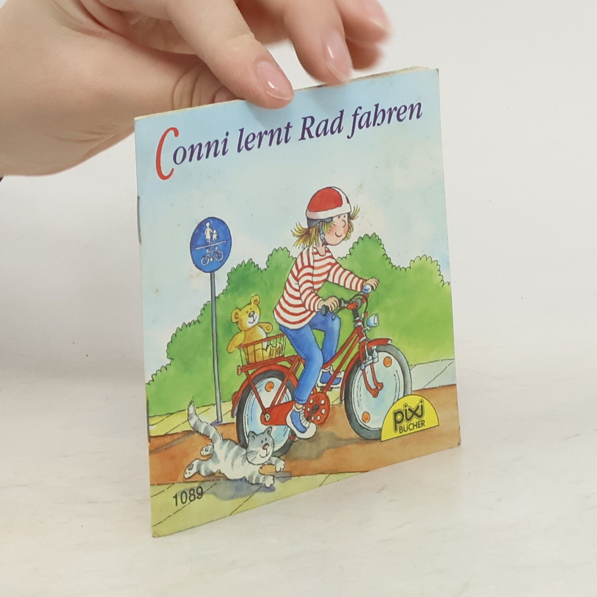 Collectif d'auteurs Conni lernt Rad fahren