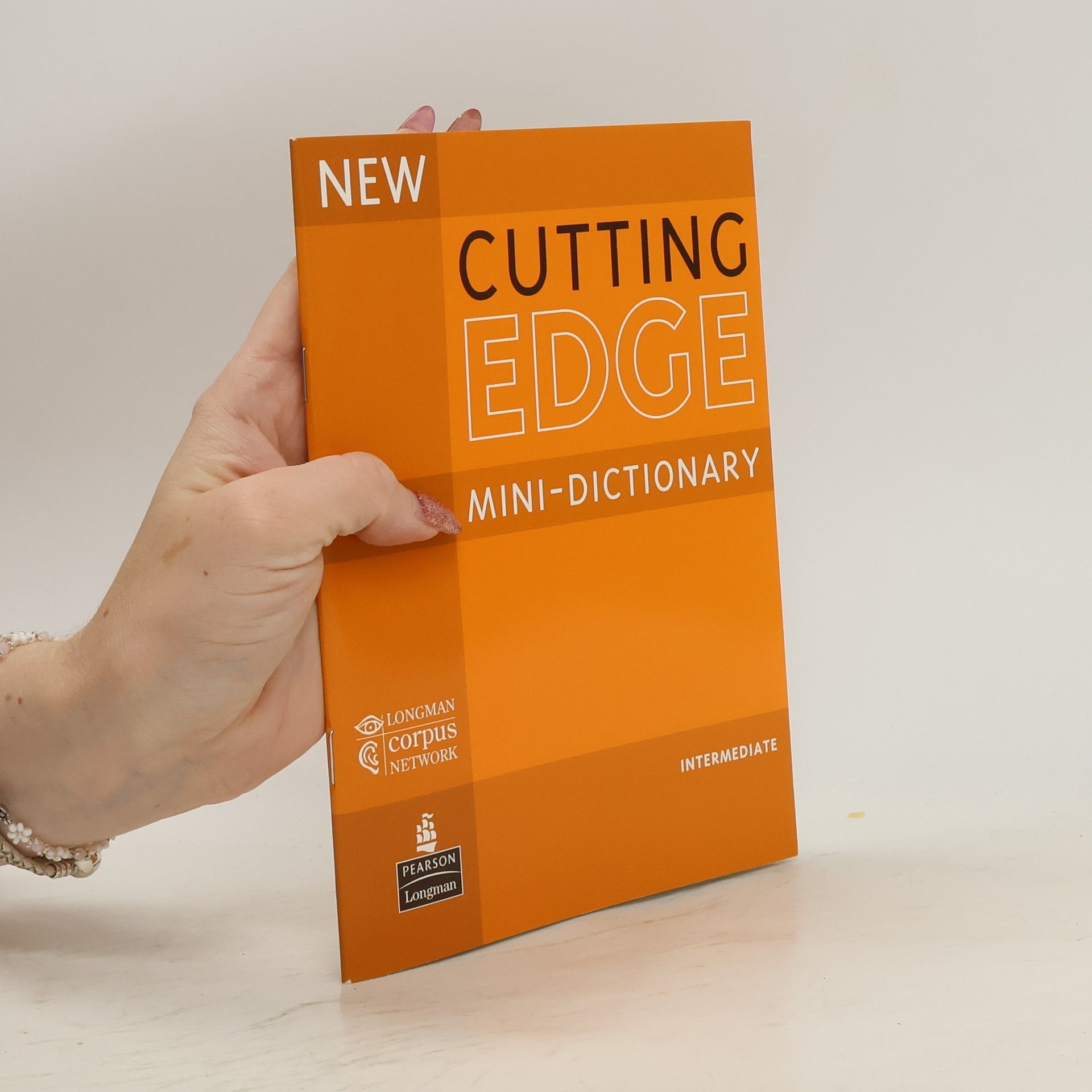 New Cutting Edge. Intermediate Mini-Dictionary