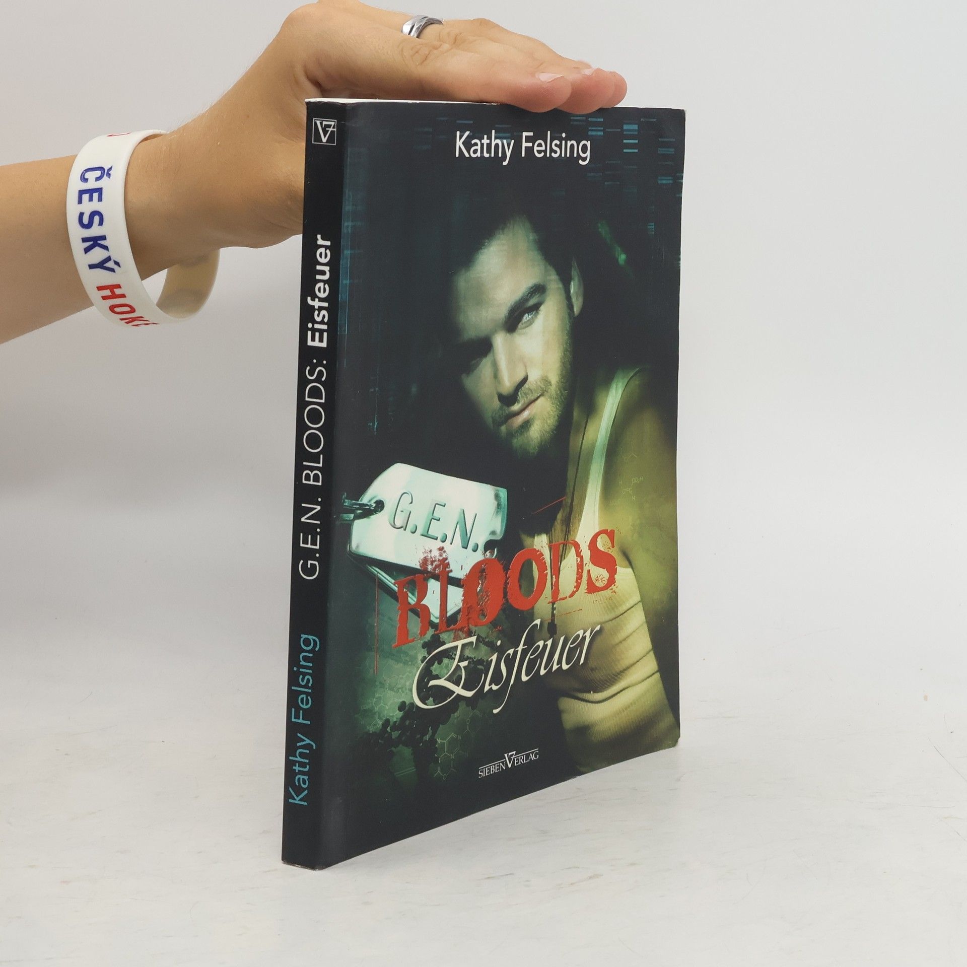 Kathy Felsing Eisfeuer: G.E.N. Bloods 01