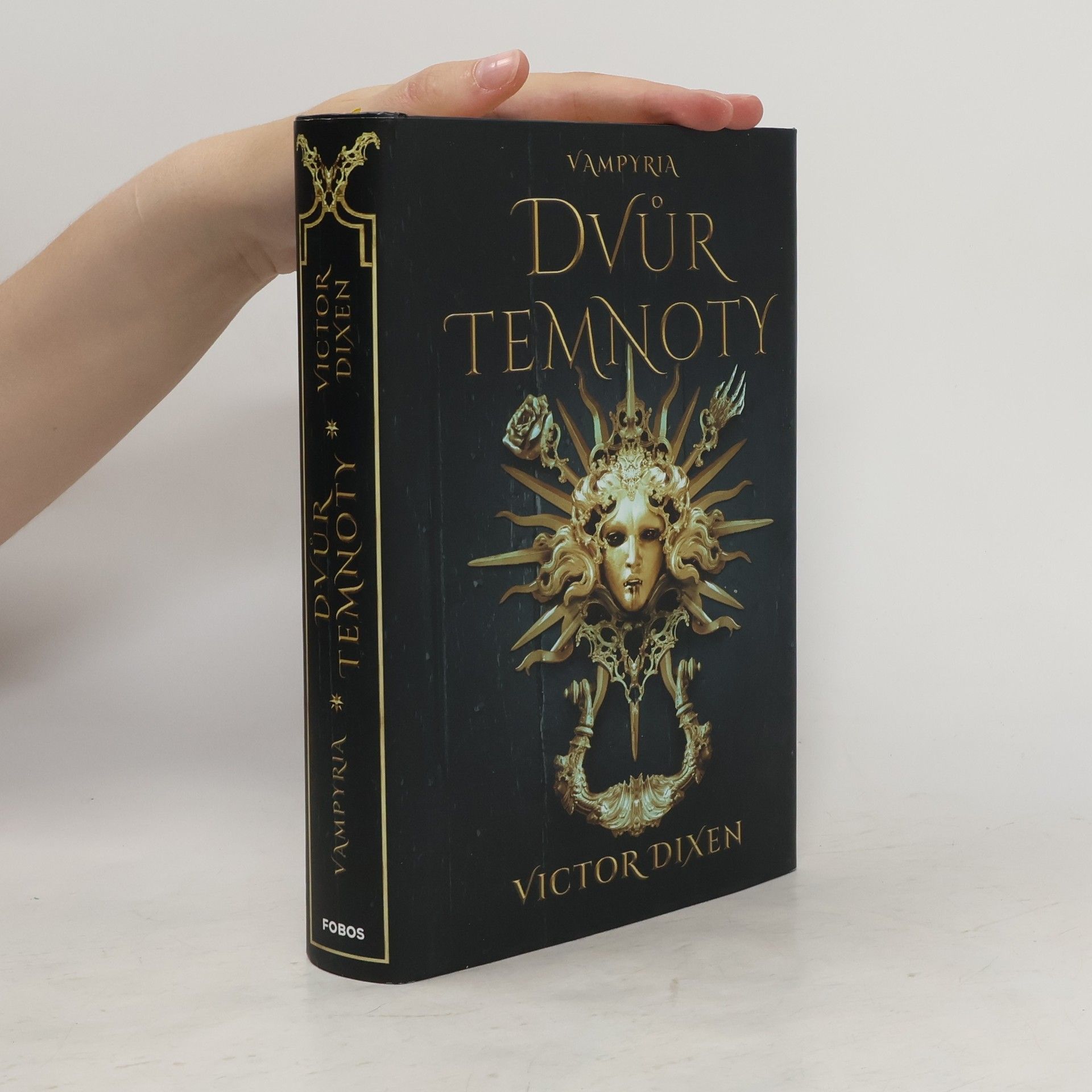 Victor Dixen Vampyria. Dvůr temnoty