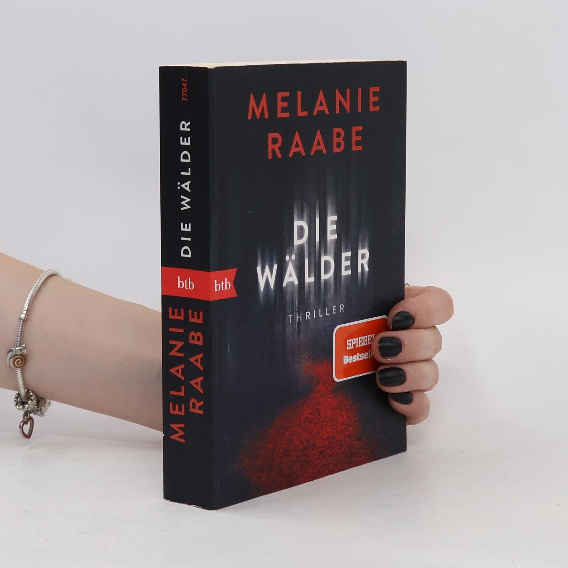 Melanie Raabe Die wälder