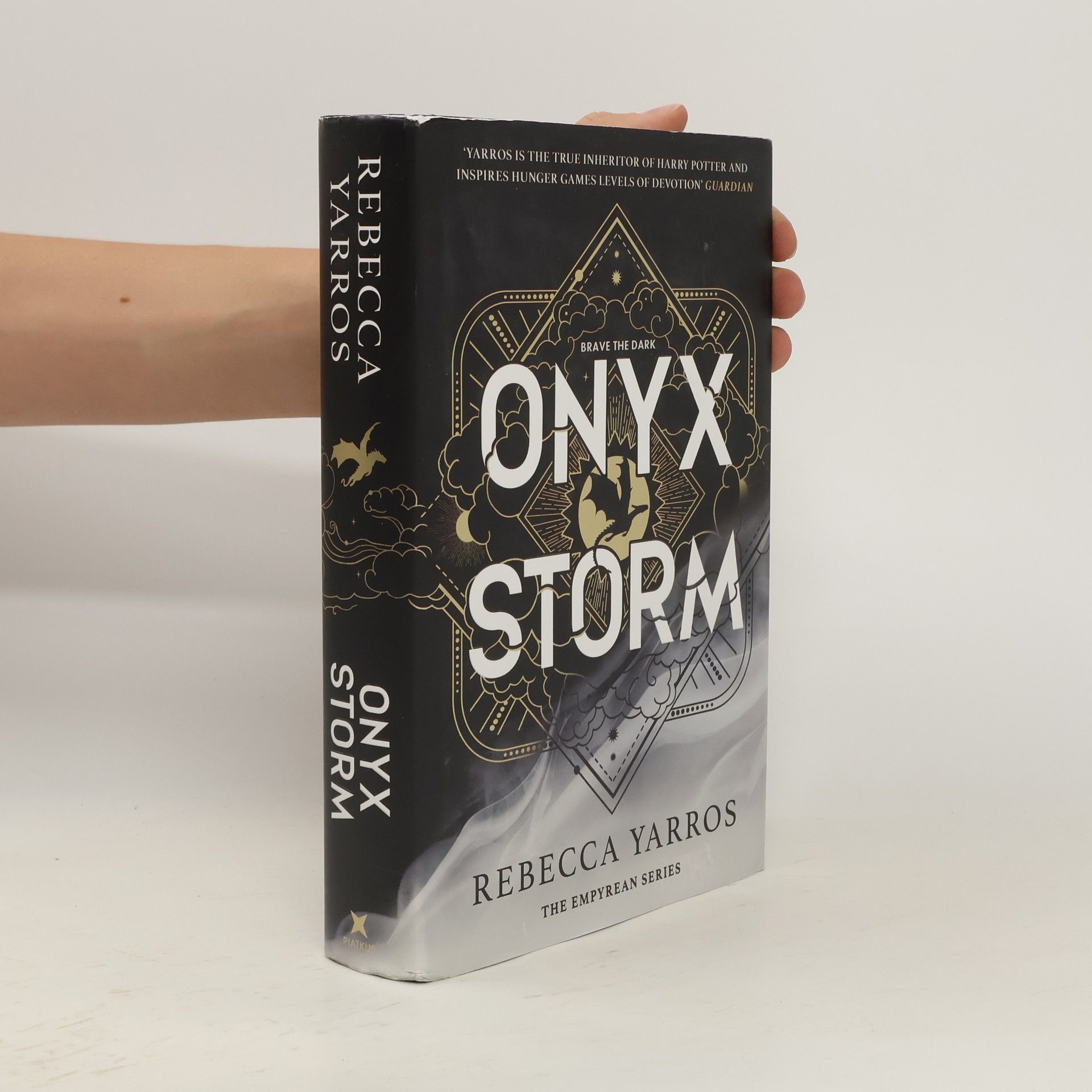 Rebecca Yarros Onyx Storm