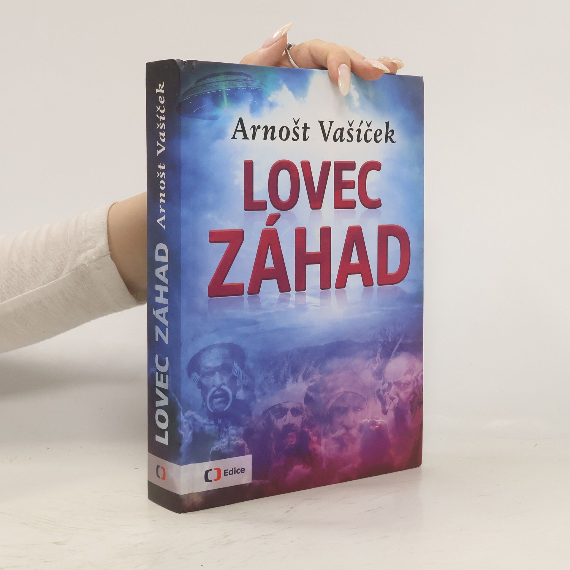 Arnošt Vašíček Lovec záhad