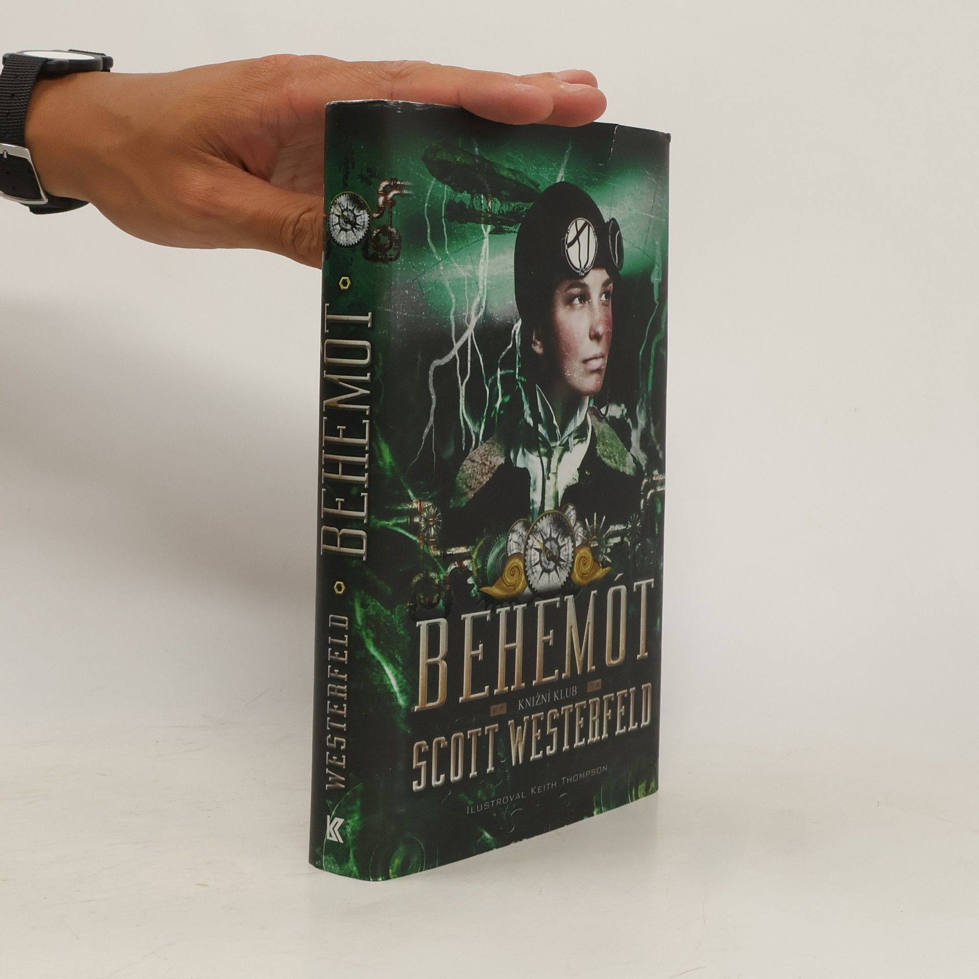 Scott Westerfeld Behemót