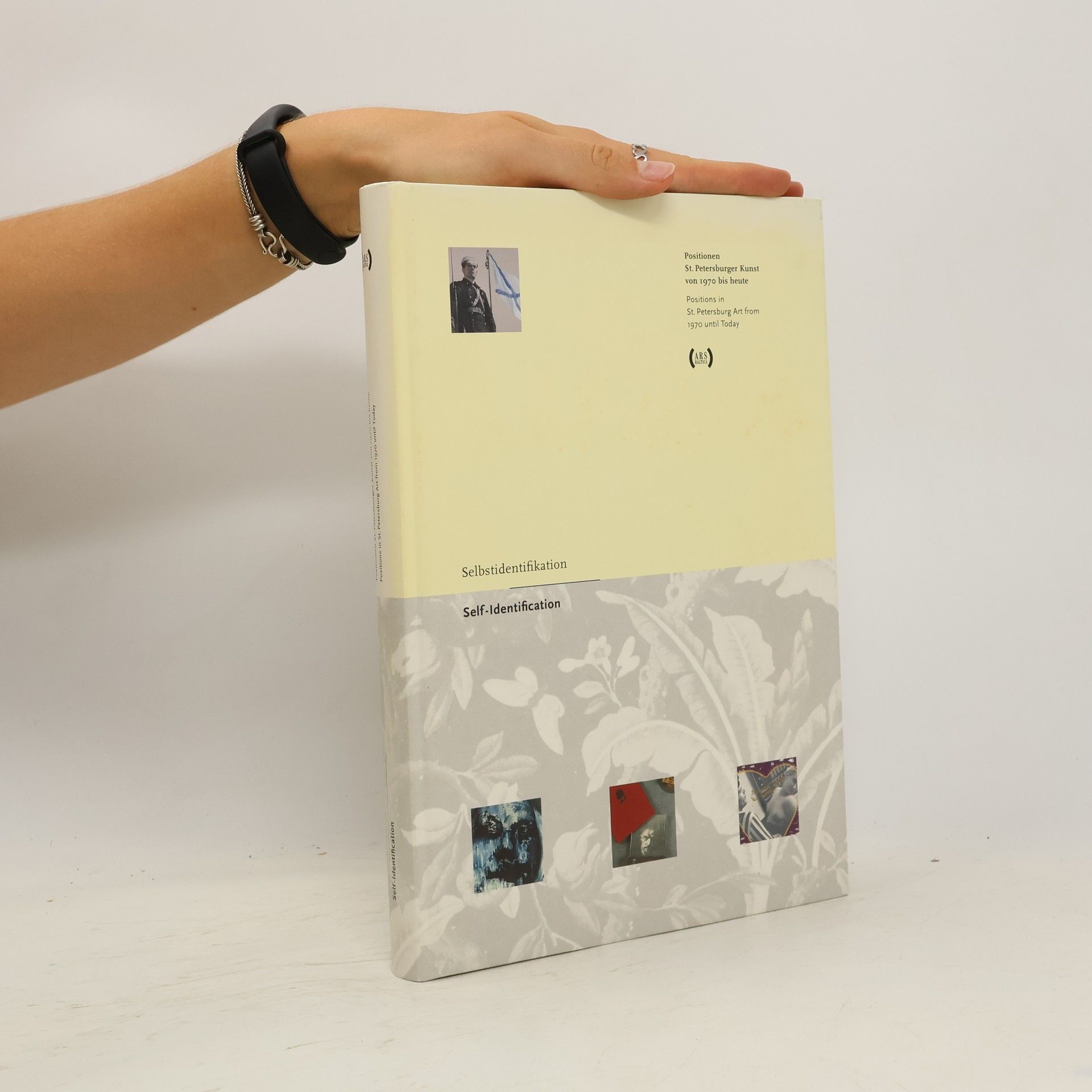 Collectif d'auteurs Selbstidentifikation. Self-Identification