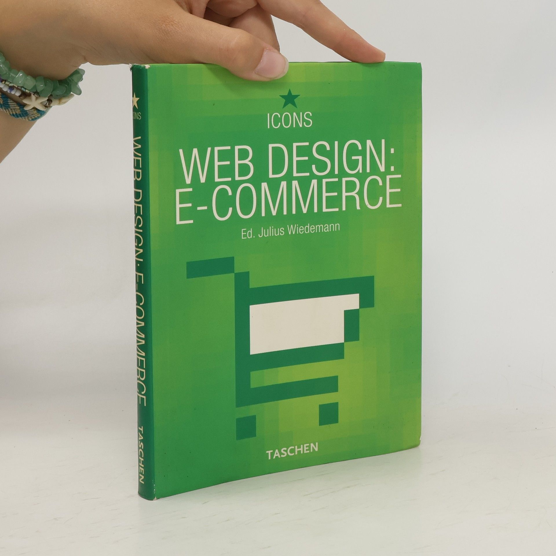 Julius Wiedemann Web Design: E-commerce