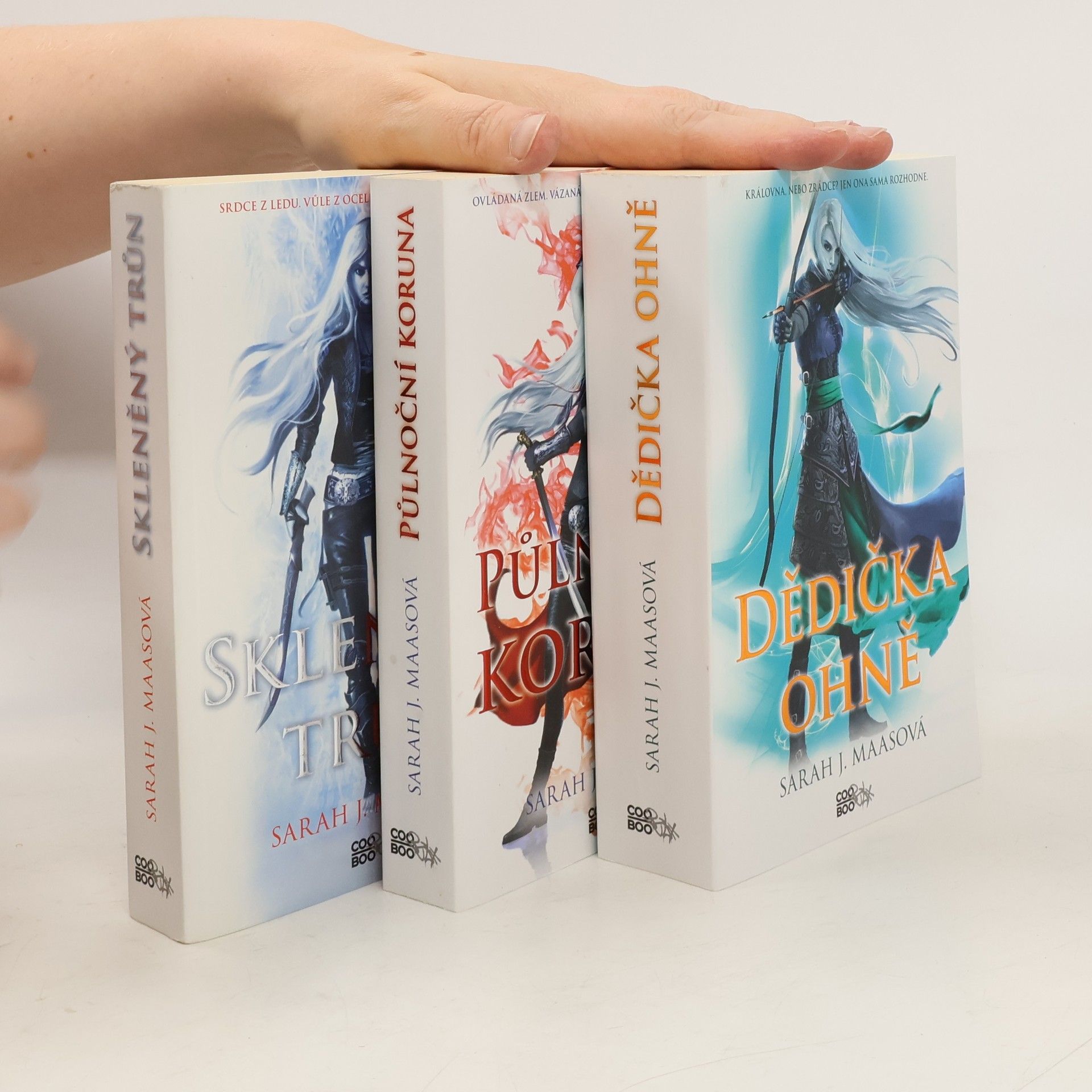 Sarah J. Maas Skleněný trůn 1–3 (box)