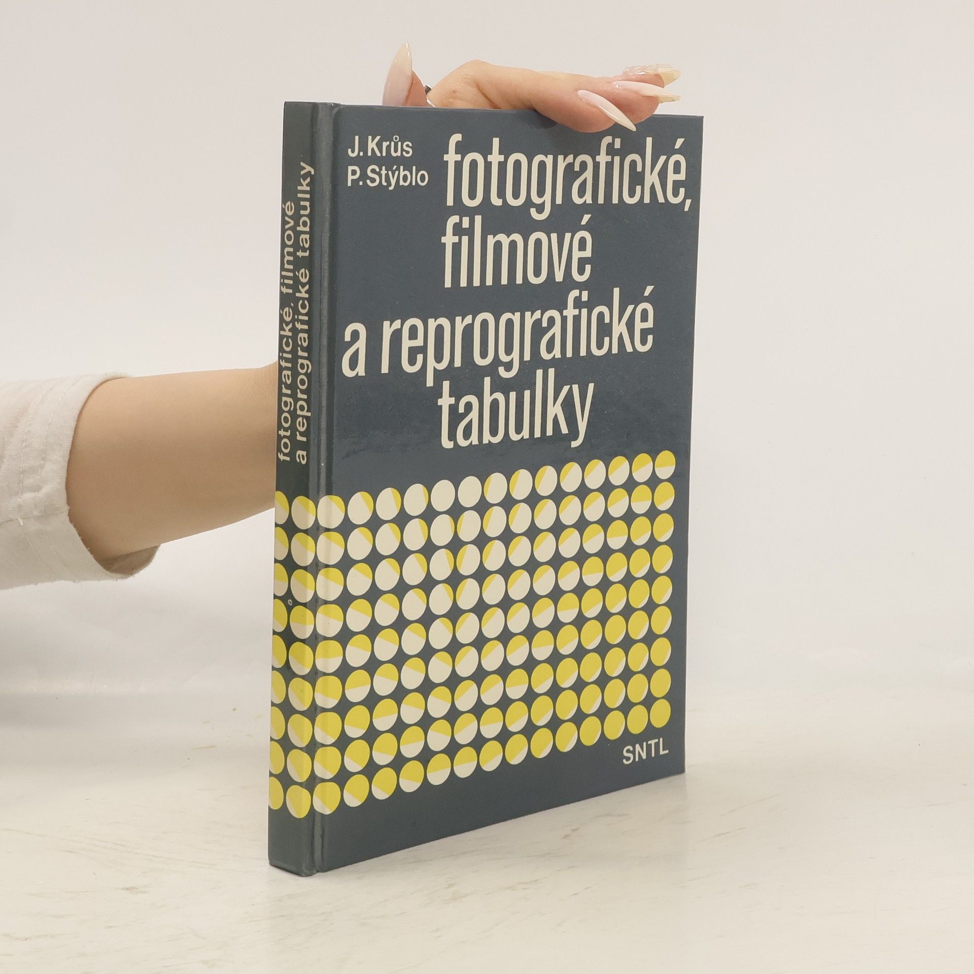 Josef Krůs Fotografické, filmové a reprografické tabulky