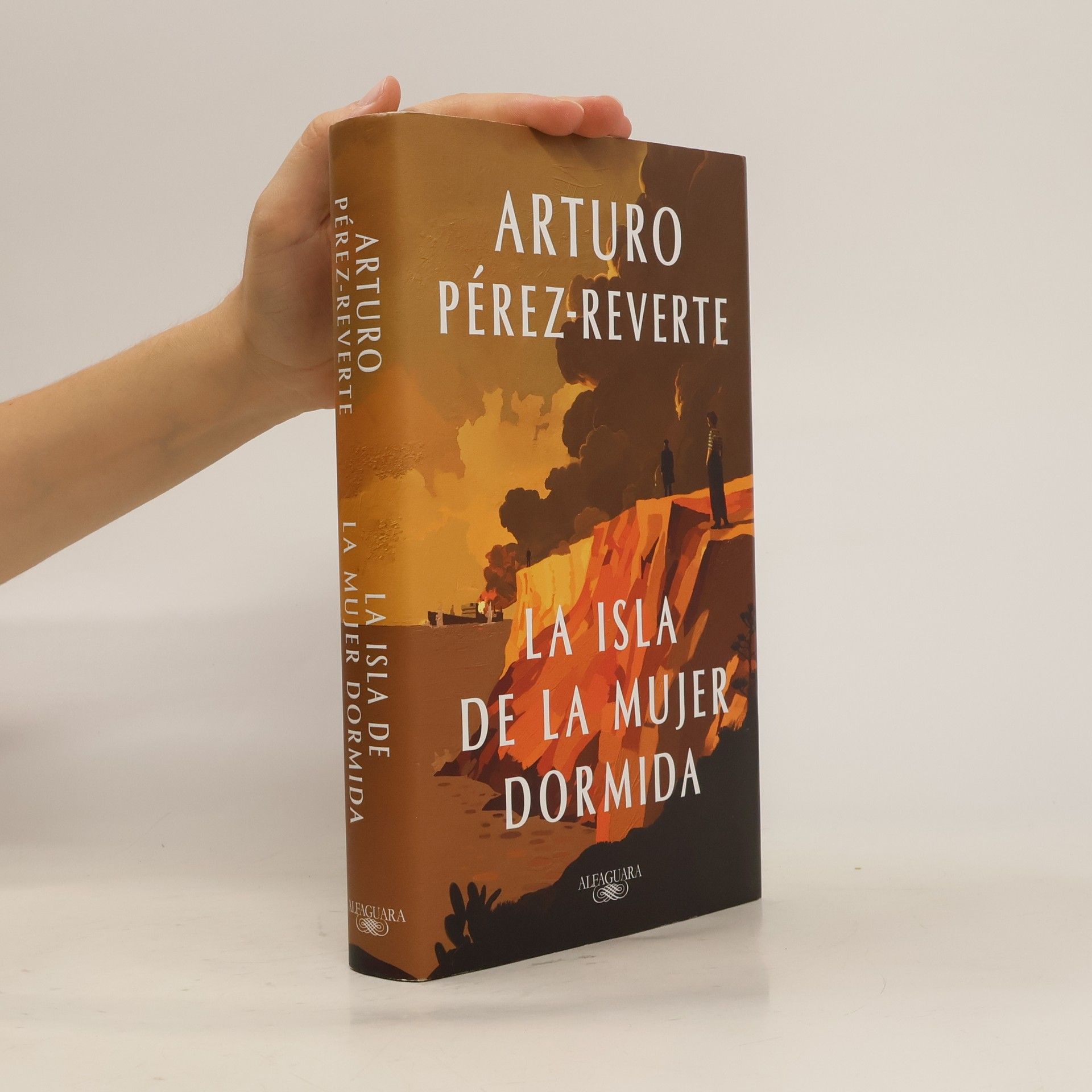 Arturo Pérez Reverte La isla de la mujer dormida
