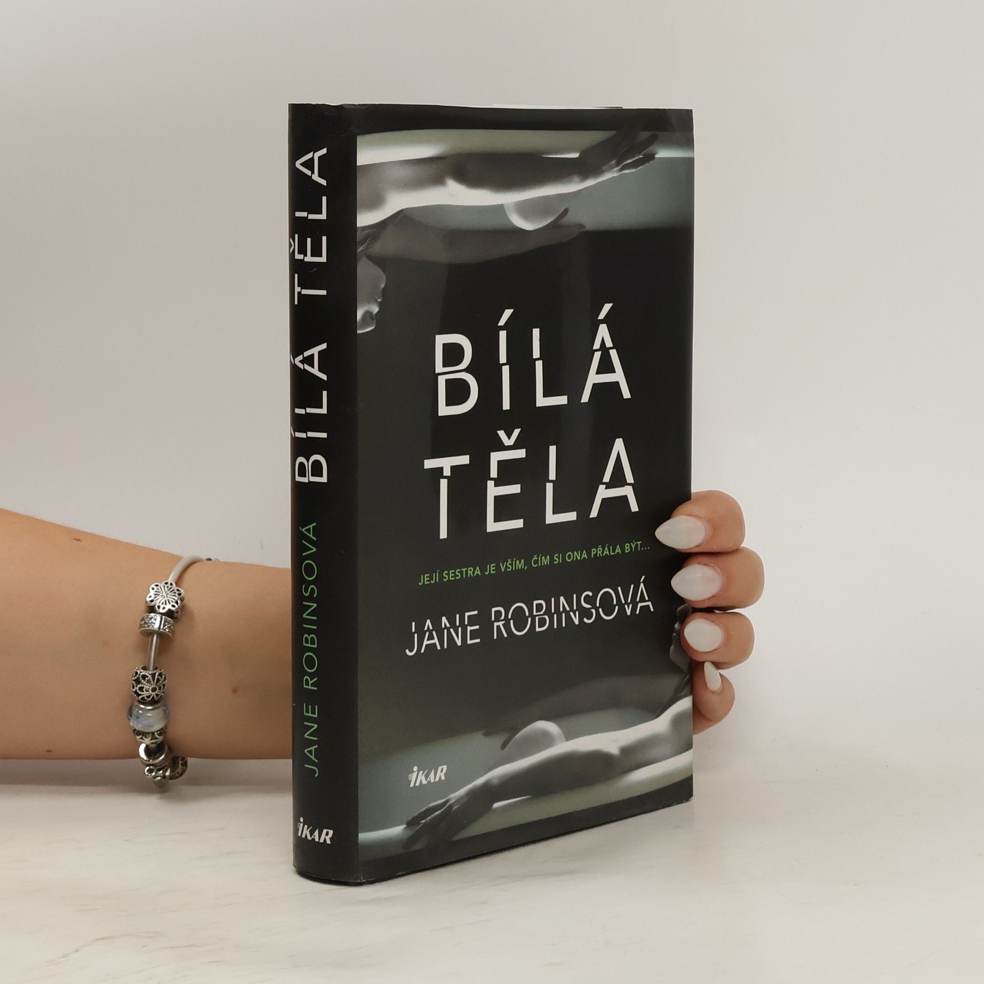 Jane Robins Bílá těla