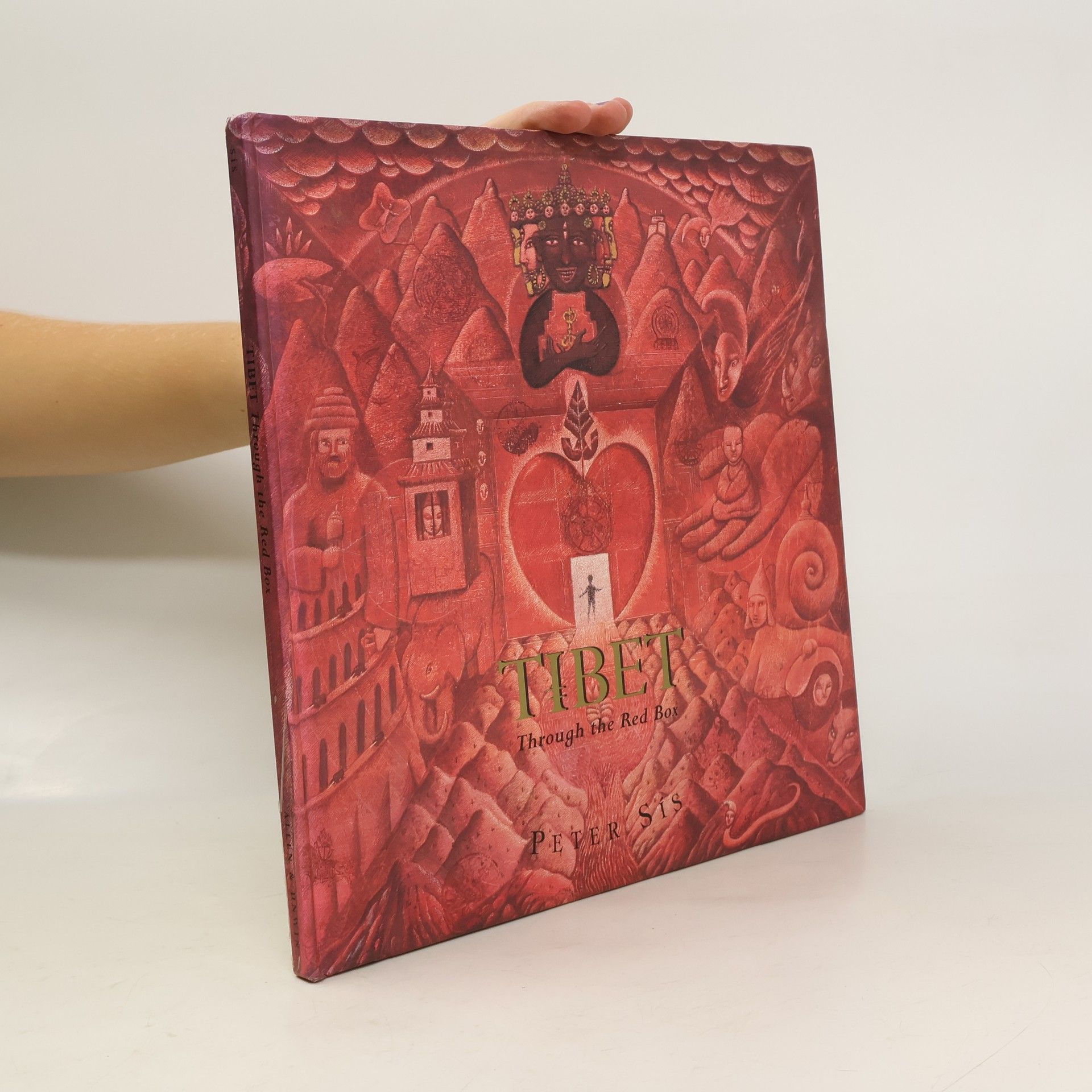 Peter Sís Tibet Through the Red Box