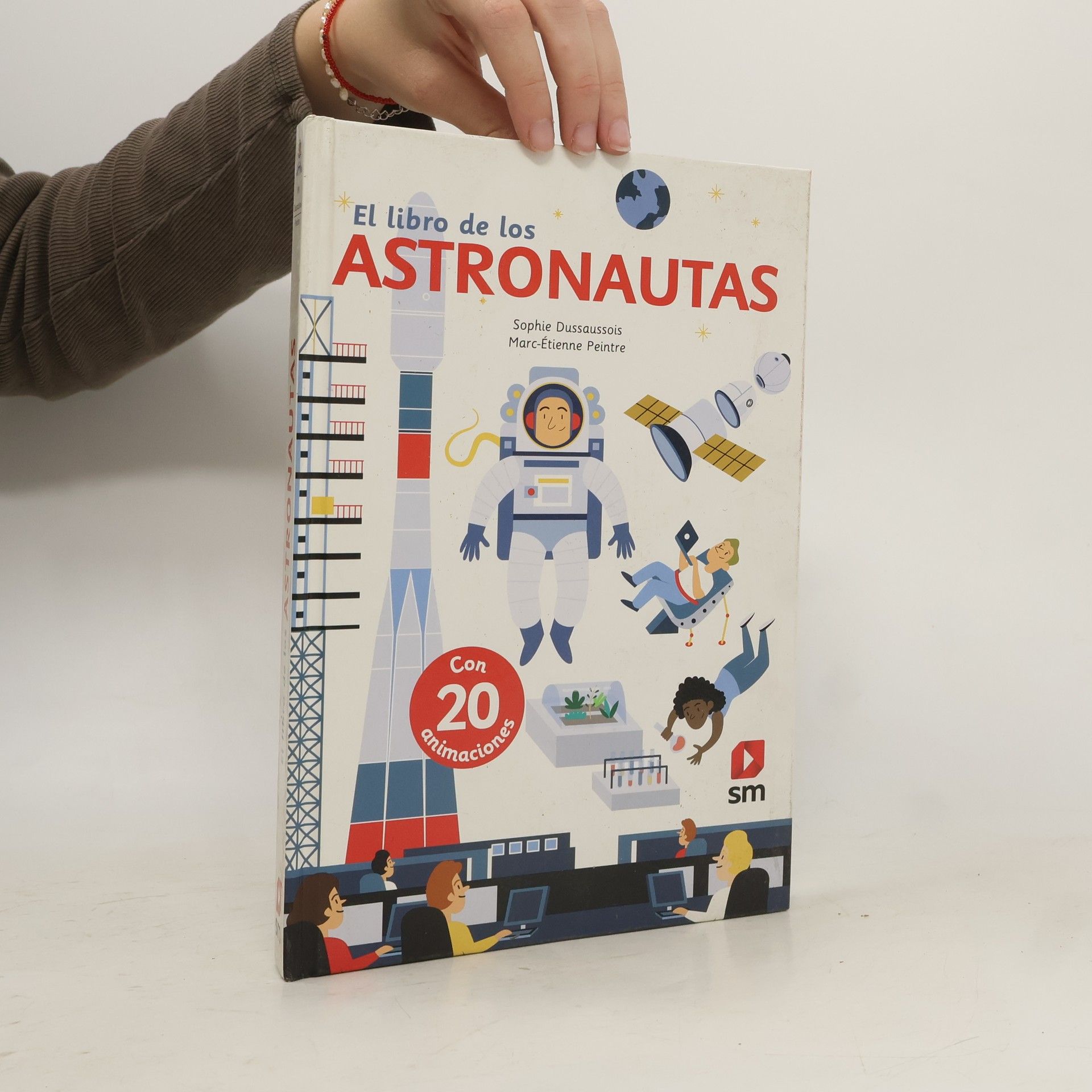 Sophie Dussaussois El libro de los astronautas