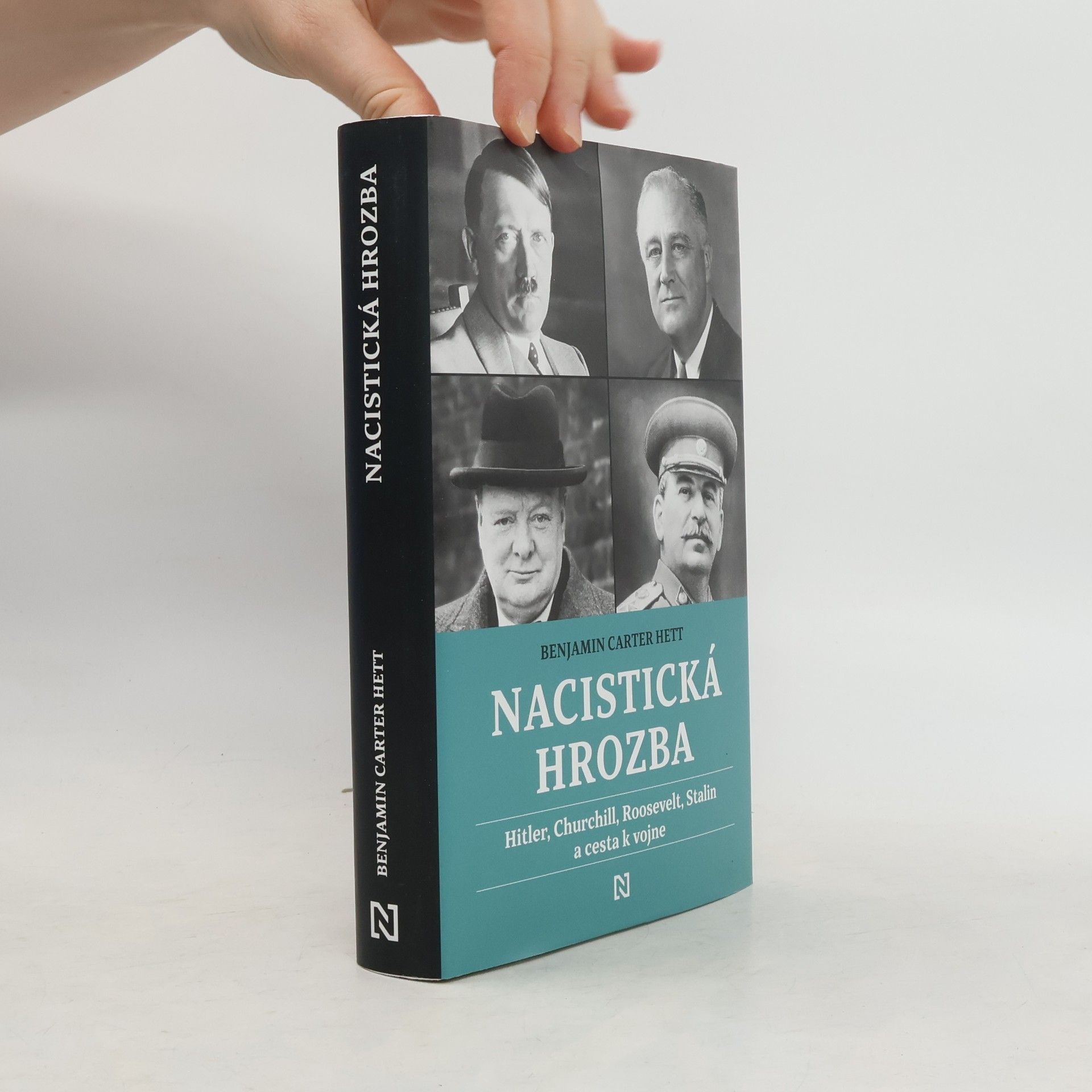 Benjamin Carter Hett Nacistická hrozba