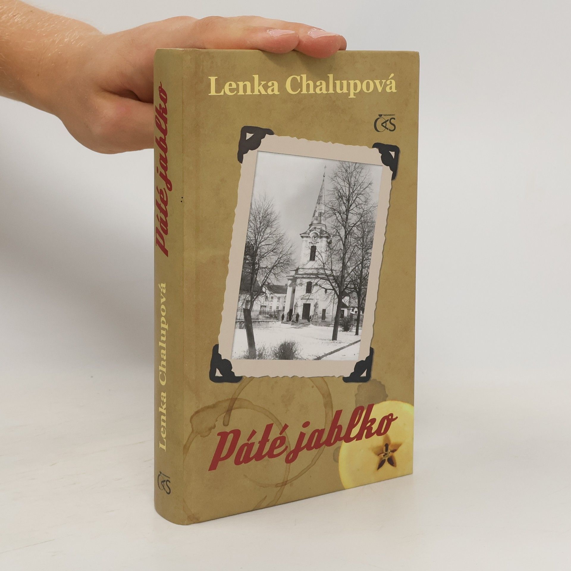 Lenka Chalupová Páté jablko