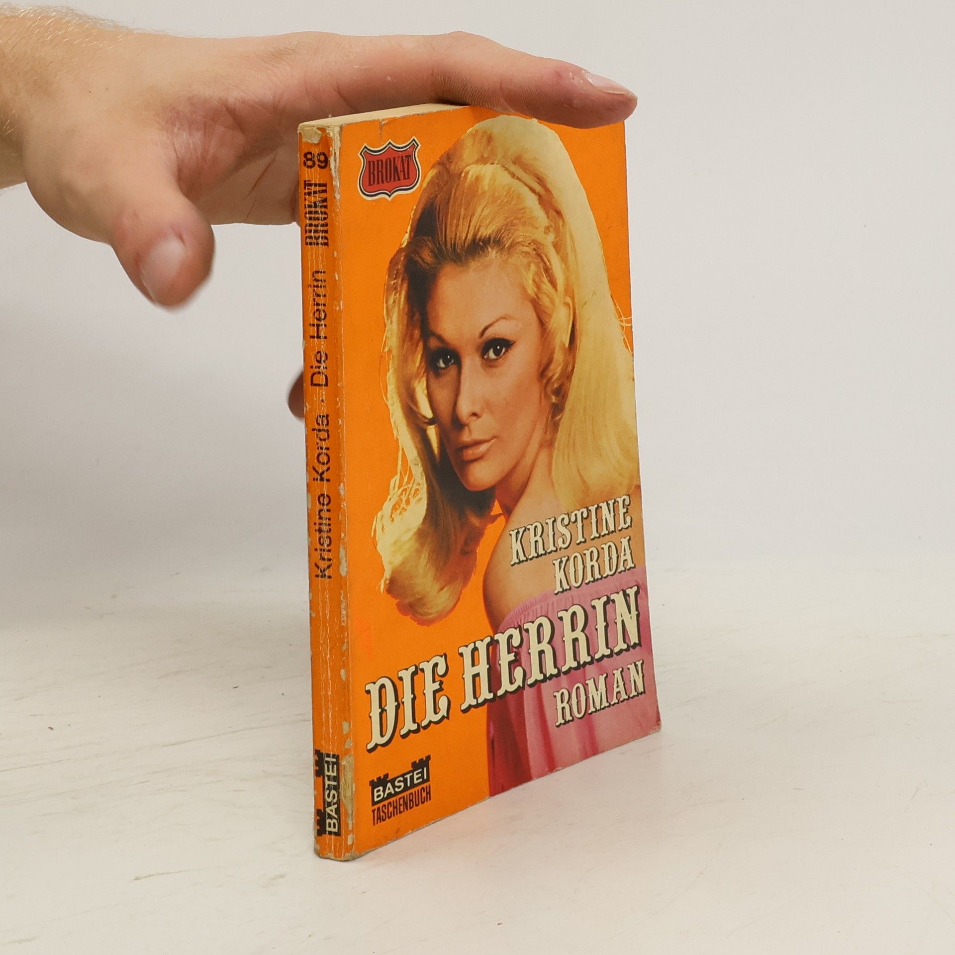 Kristine Korda Die Herrin