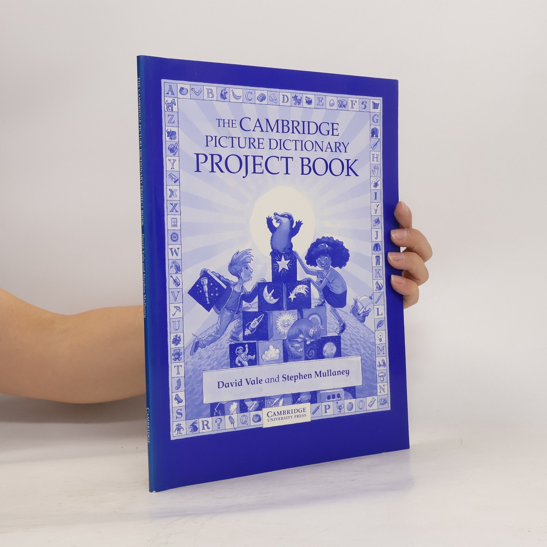 Stephen Mullaney The Cambridge Picture Dictionary Project Book