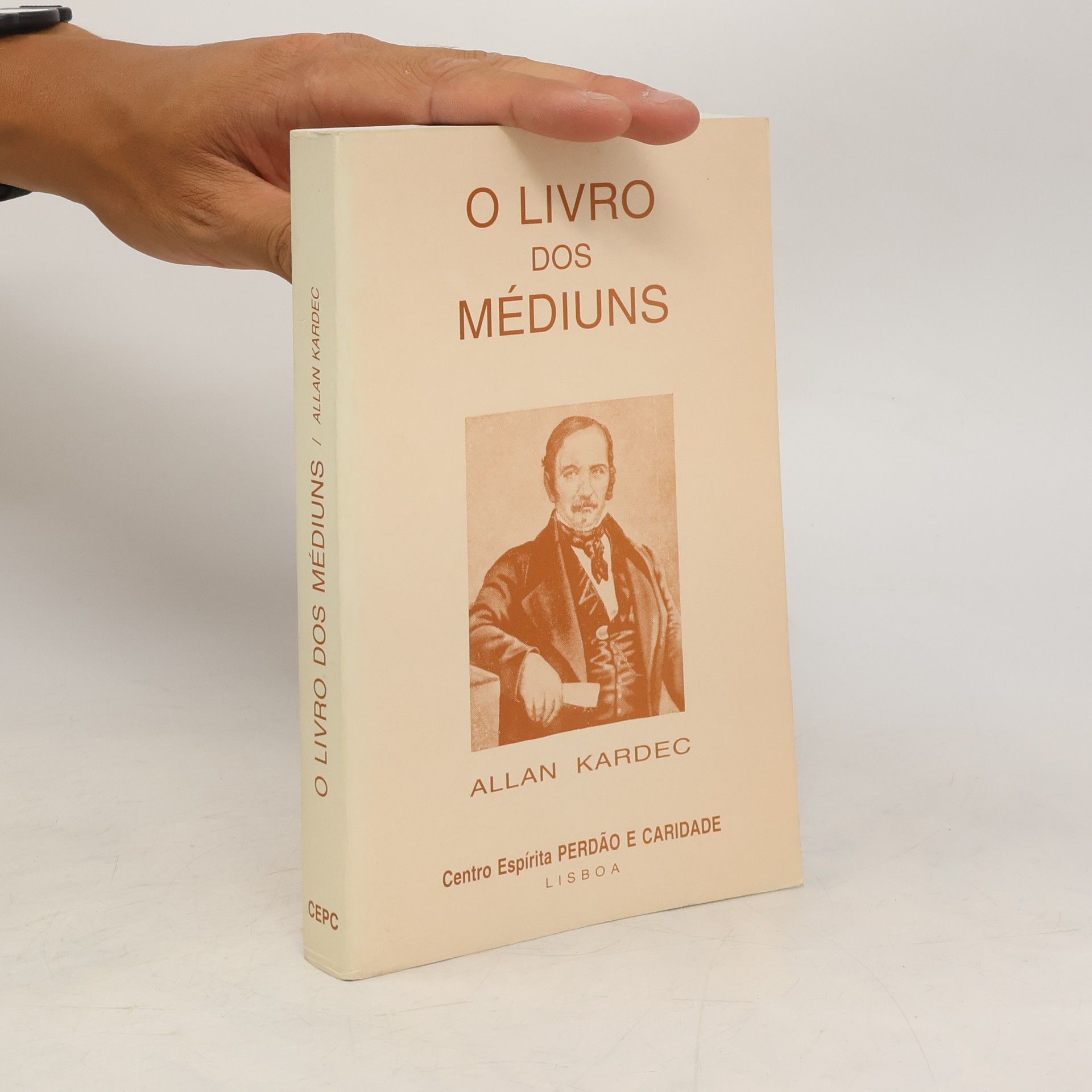Allan Kardec O Livro dos Médiuns