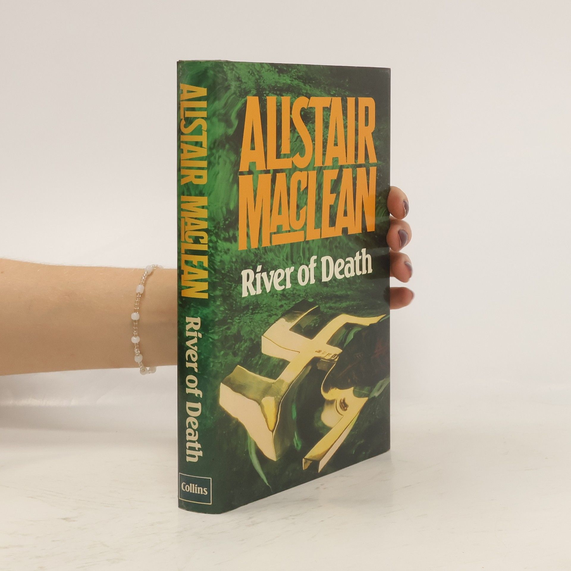 Alistair MacLean River Of Death