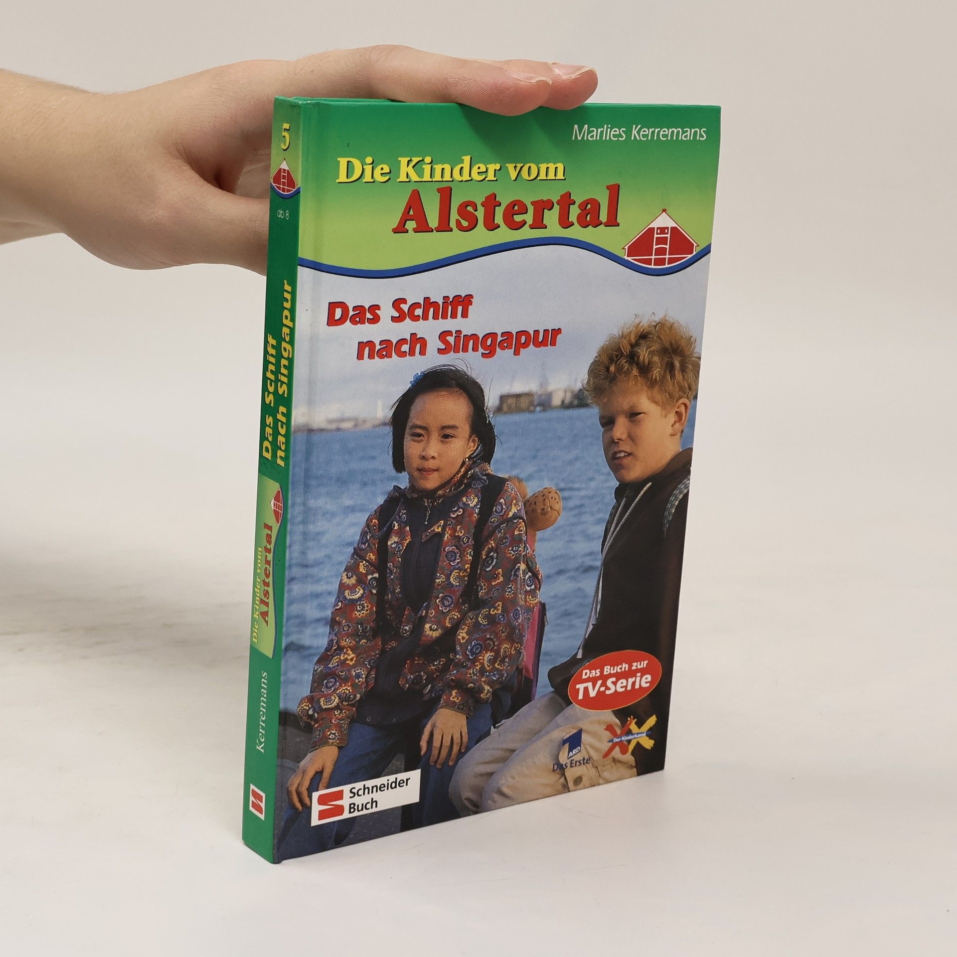 Marlies Kerremans Das Schiff nach Singapur. Das Buch zur TV-Serie