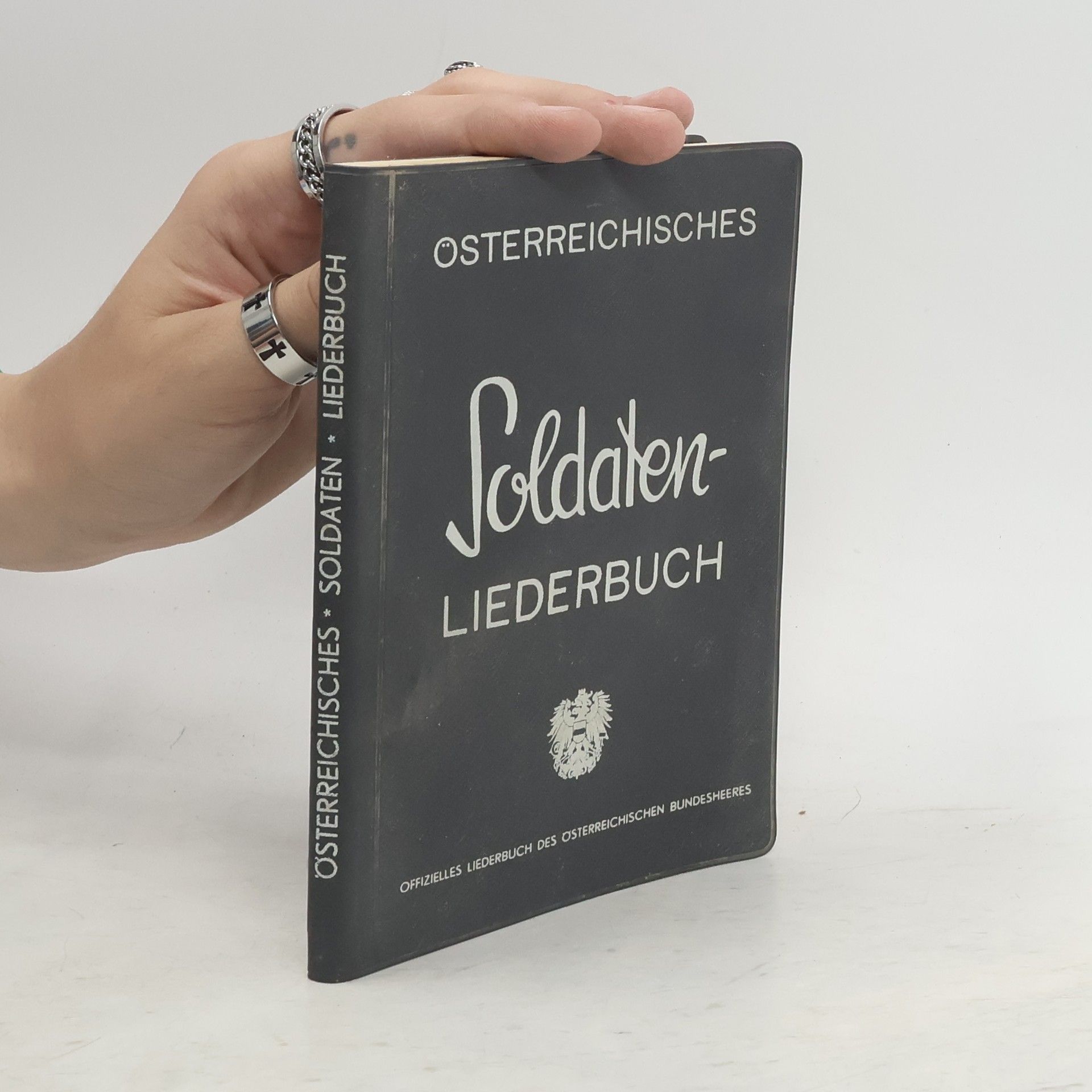 Collectif d'auteurs Österreichisches Soldatenliederbuch