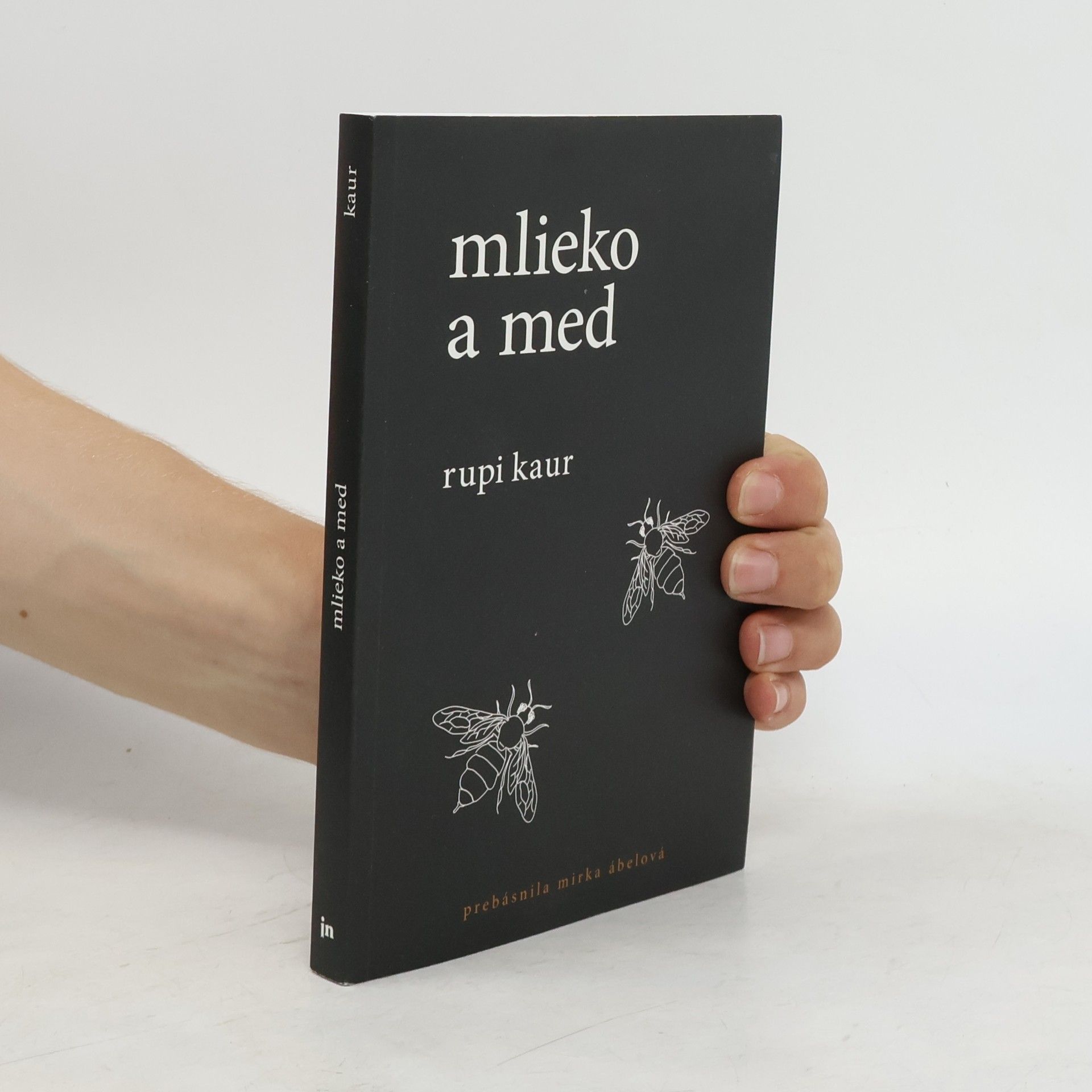 Rupi Kaur Mlieko a med