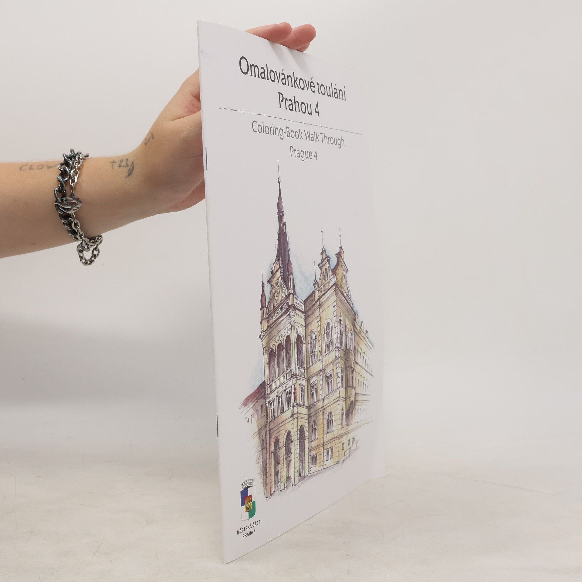 Blanka Kučerová Omalovánkové toulání Prahou 4 = Coloring-book walk through Prague 4
