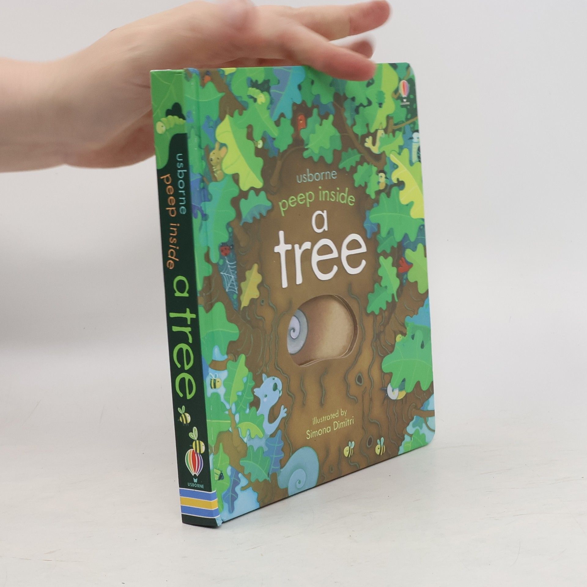 Anna Milbourne Peep inside a tree
