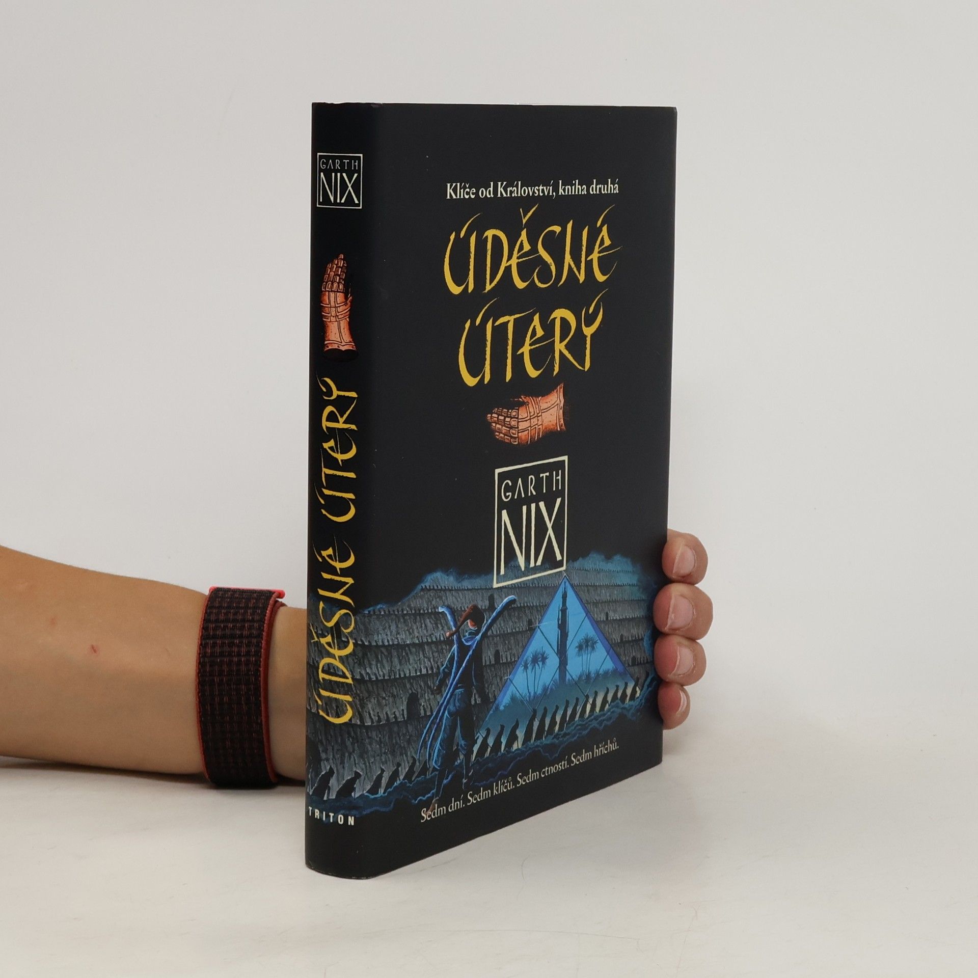Garth Nix Úděsné Úterý. Klíče od Království (kniha druhá)