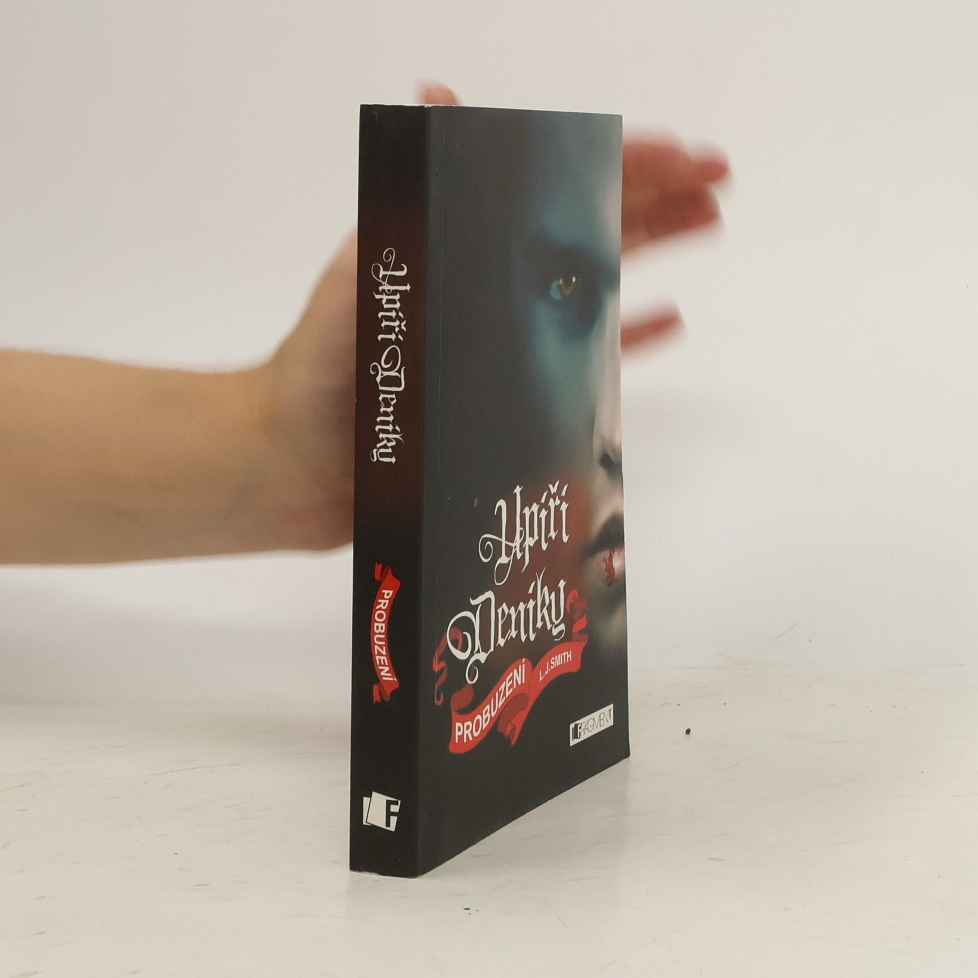 Lisa Jane Smith Upíří deníky. Probuzení