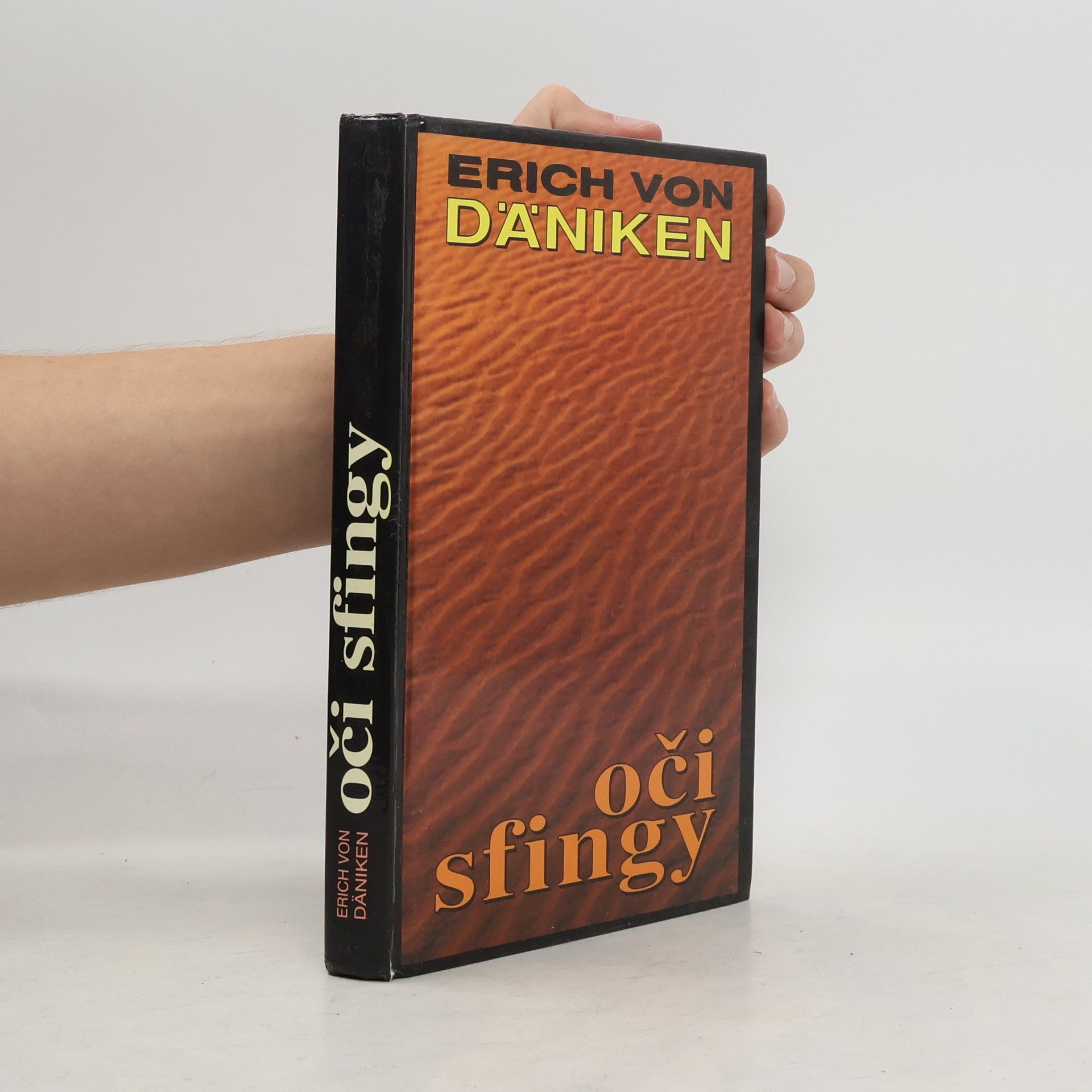 Erich von Däniken Oči sfingy